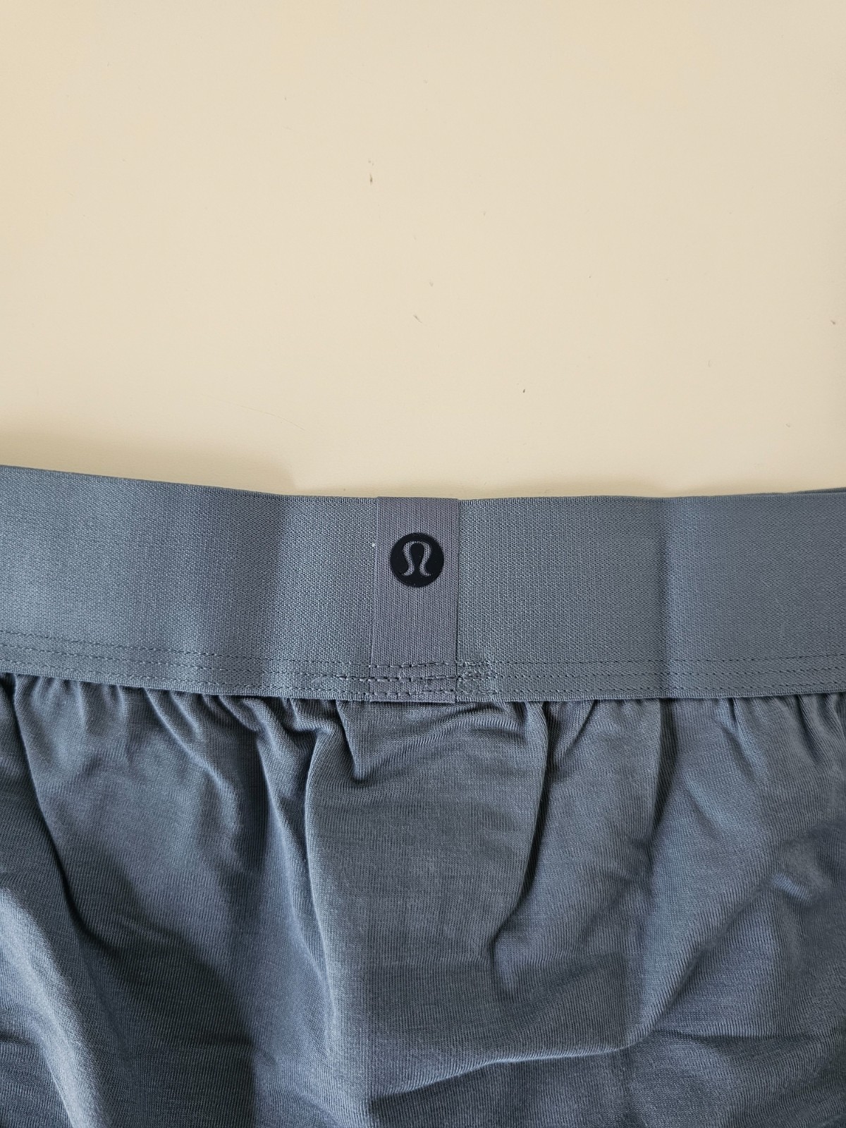 NIB LULULEMON Blue Grey Navy Ivory Always In Motion Boxer Brief 5″ Medium 5-Pack