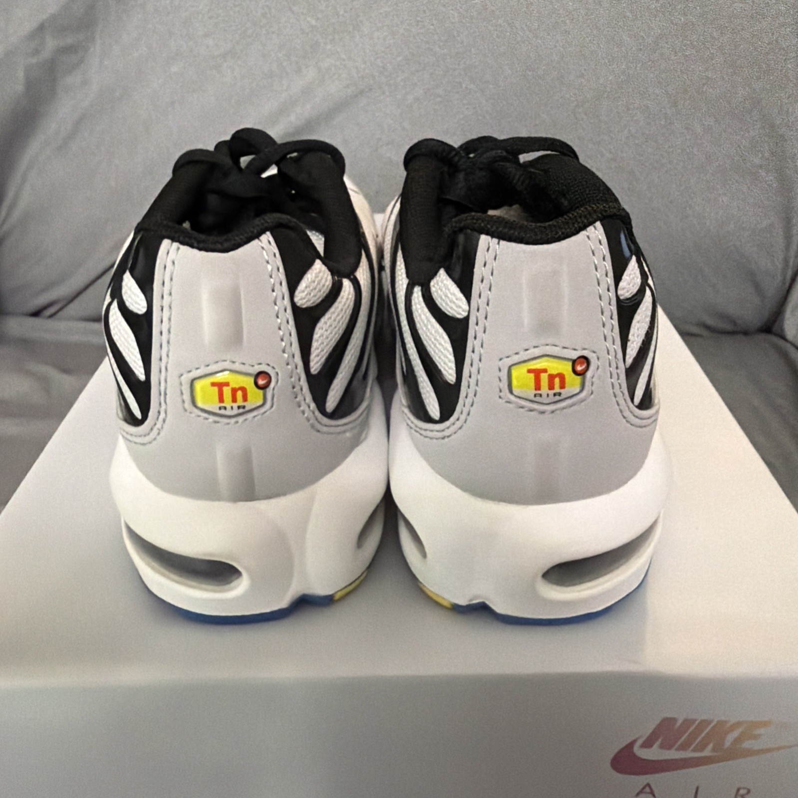 Nike Air Max Plus Size 5.5Y/7W- White/Black/Red CD0609-109