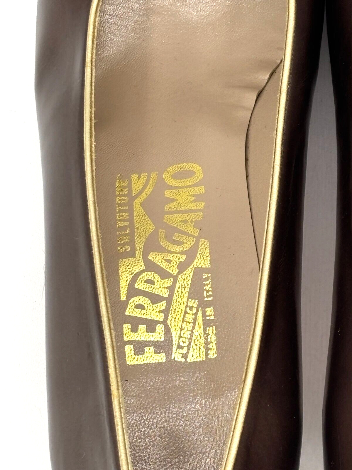 Salvatore Ferragamo Women’s Leather Pumps Sz 8B Bronze w Gold Trim DD10681 EUC