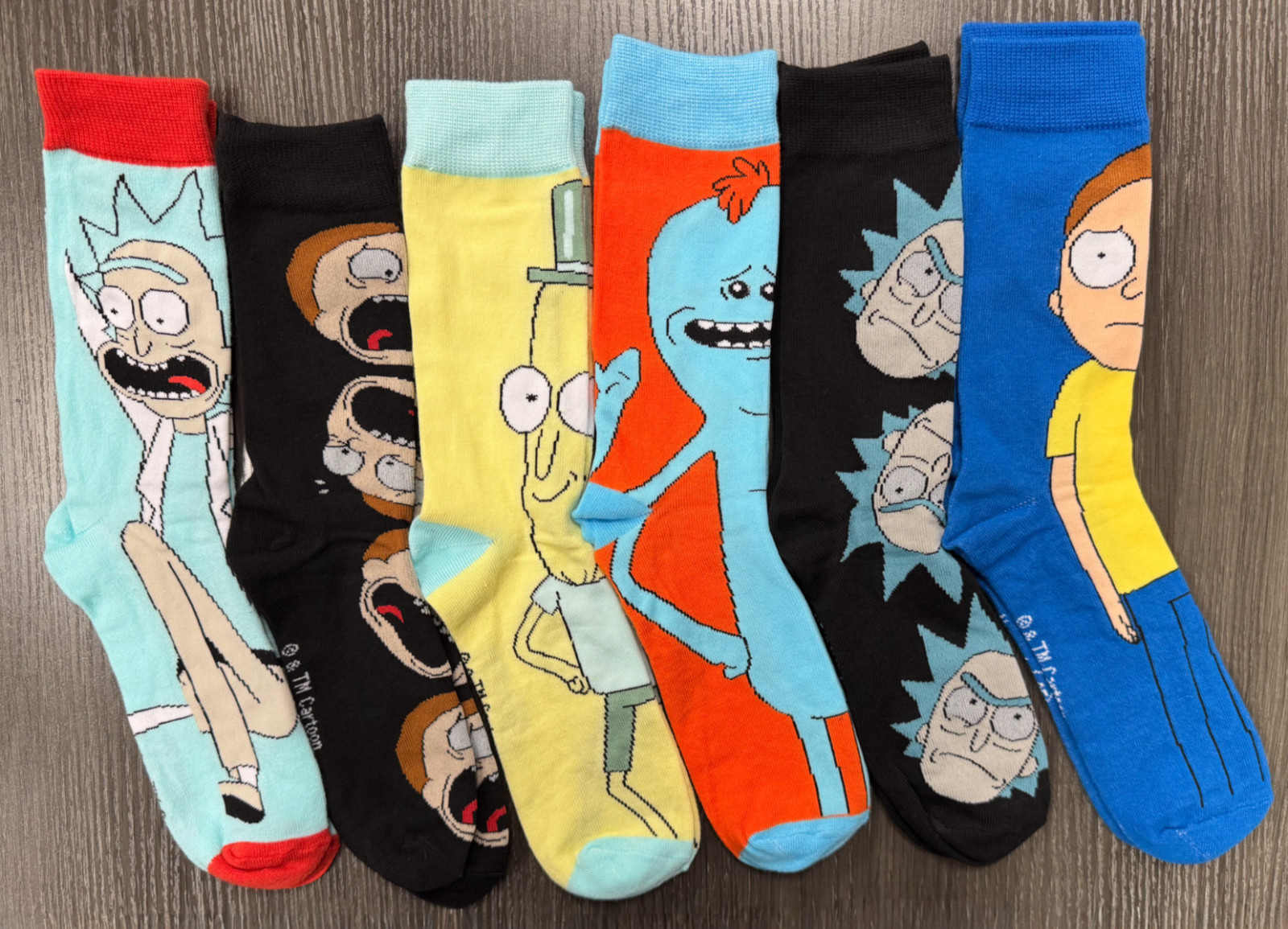 Brand New – One Size Fits Most – Rick and Morty – 6 Pair Casual Crew Socks