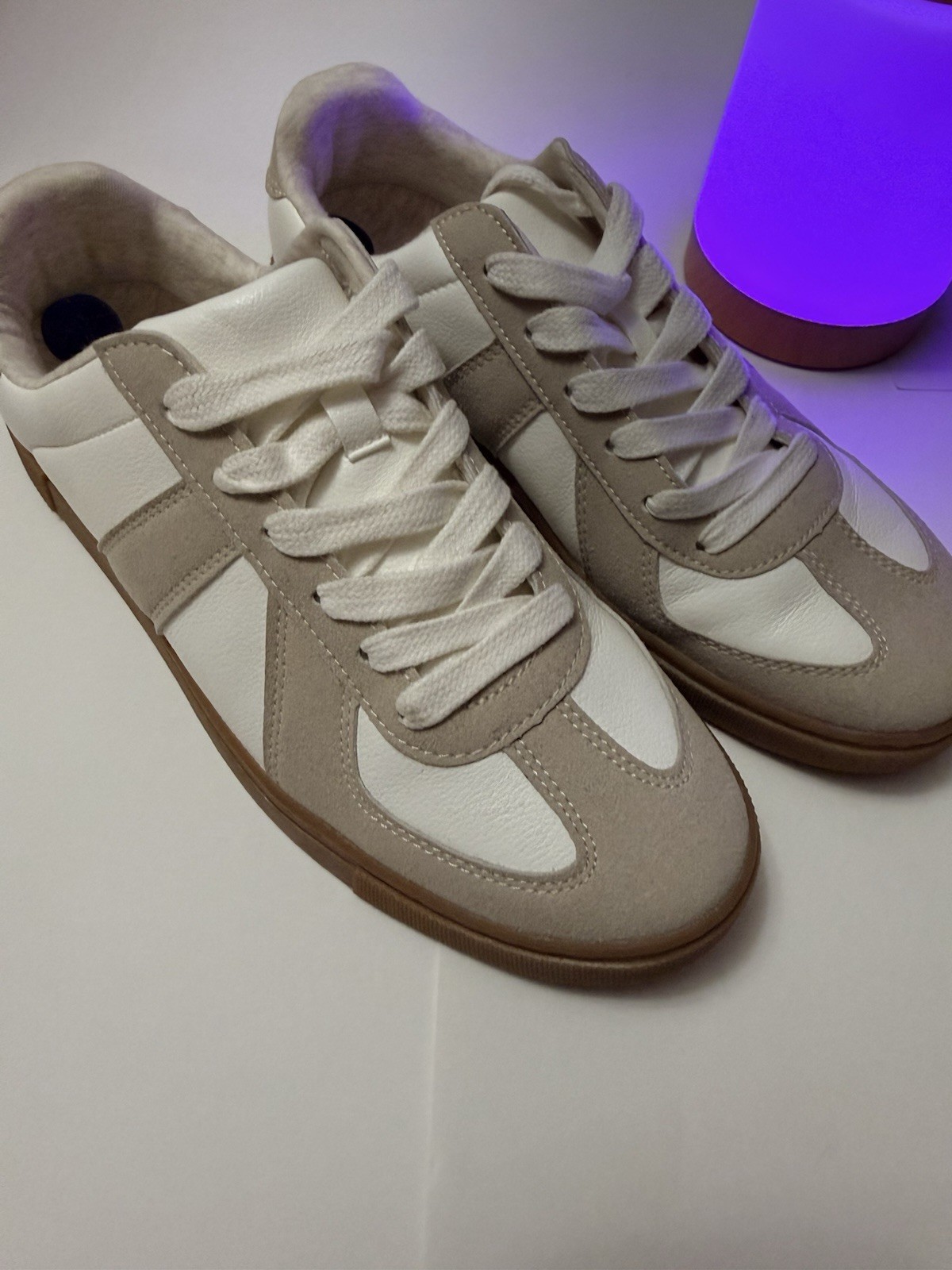 Comfort Lace Up Casual Sneakers White Beige Suede Synthetic Rubber Low Top