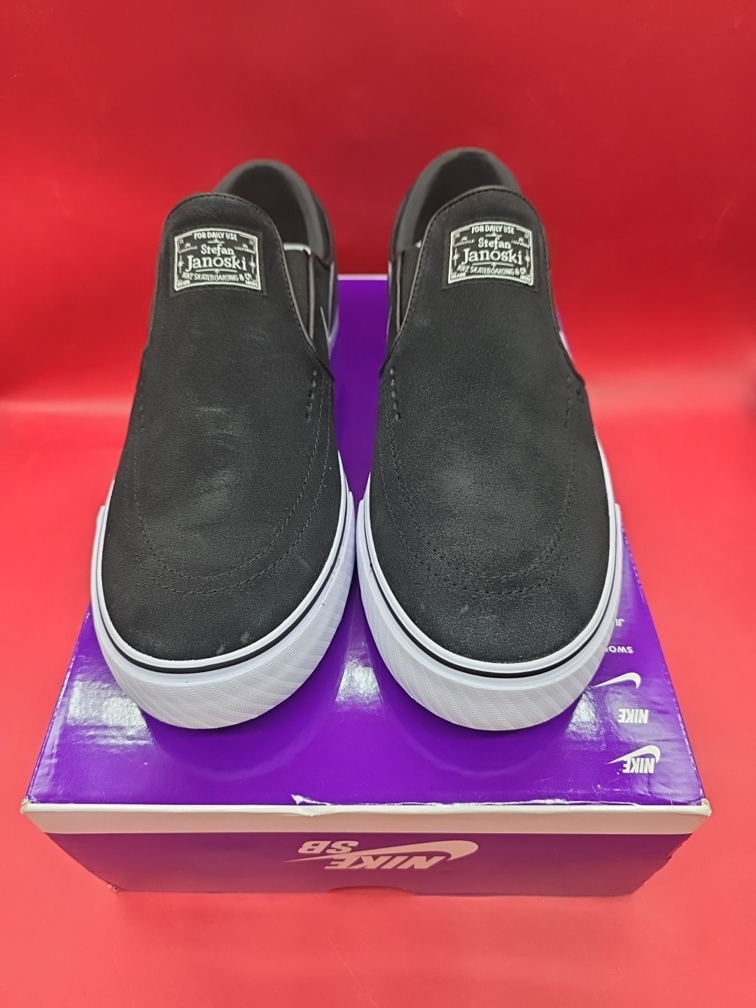 Nike SB Janoski Slip on Mens Size 10 Black White Leather Skate Shoes FN5893 001