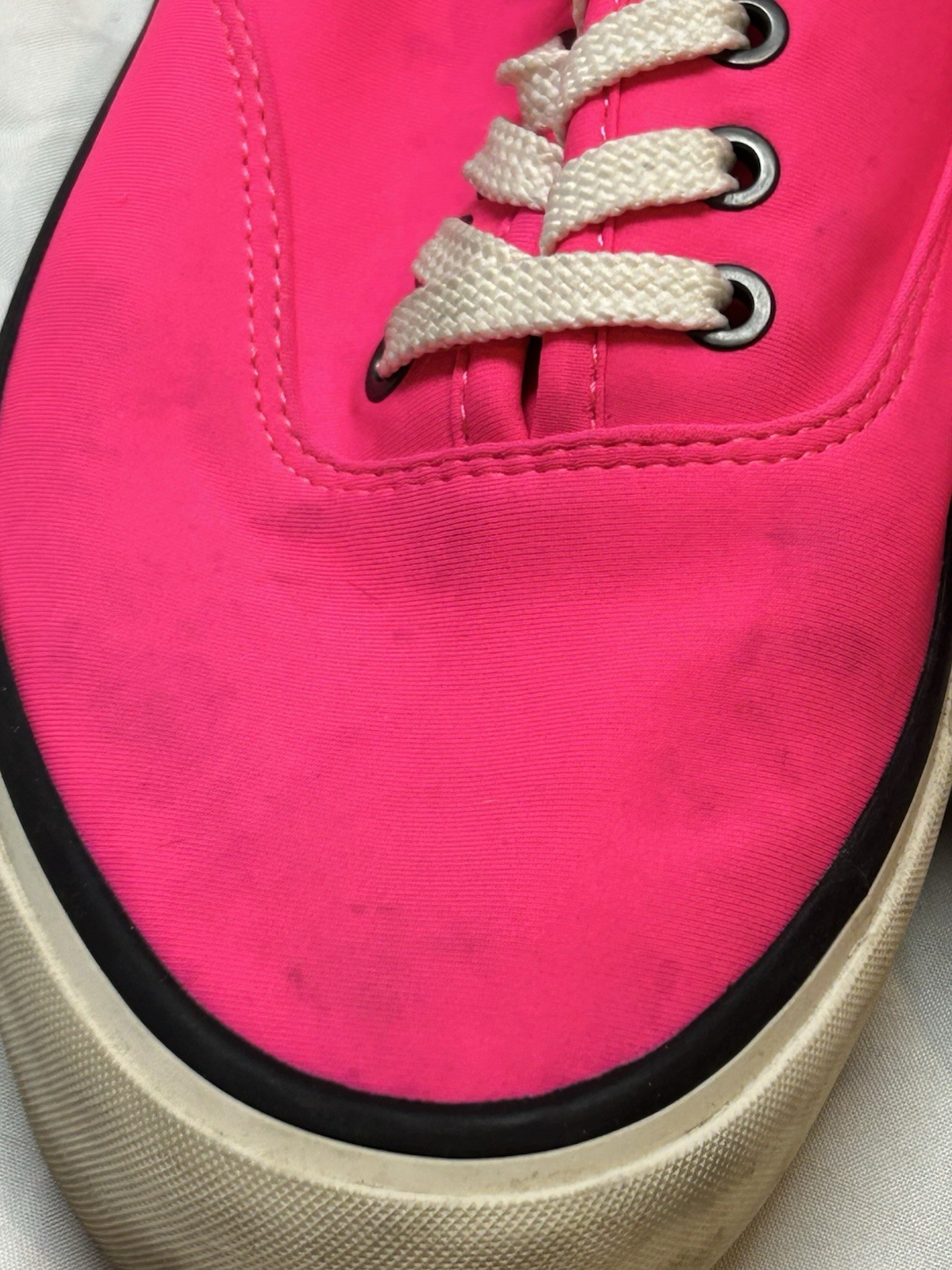 SeaVees Legend Sneaker Womens 9 Hot Pink Neoprene Lace Up Casual Tennis Shoes