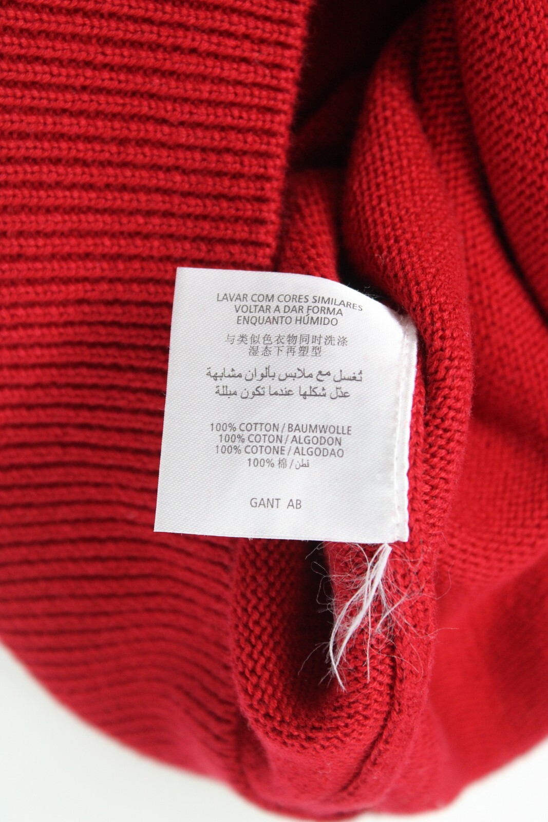 GANT Jumper Mens M (MEDIUM) V-Neck Red Pullover Sweater