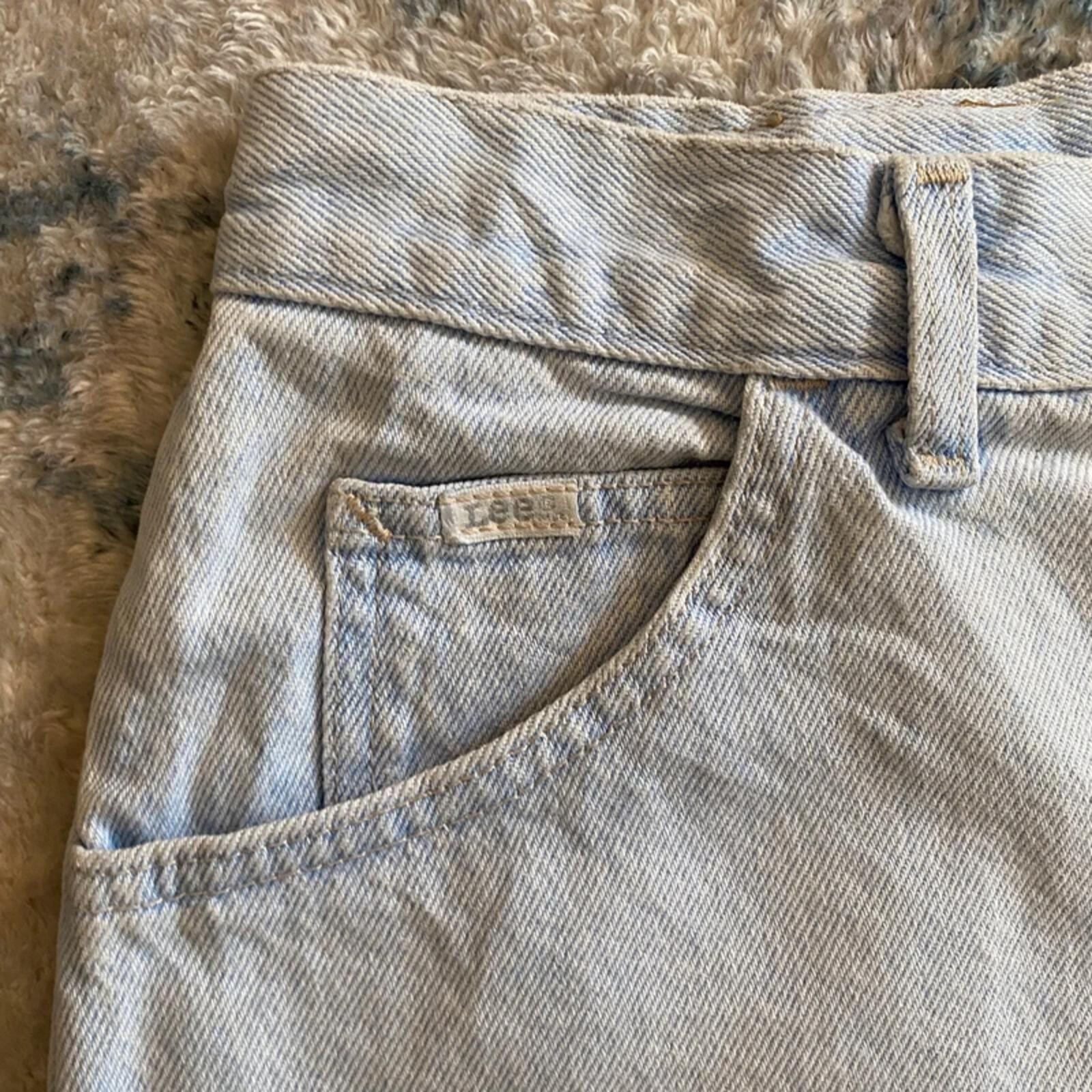 Lee Shorts Womens Size 10 W28 Light Blue and Faded White Washed Denim Vintage
