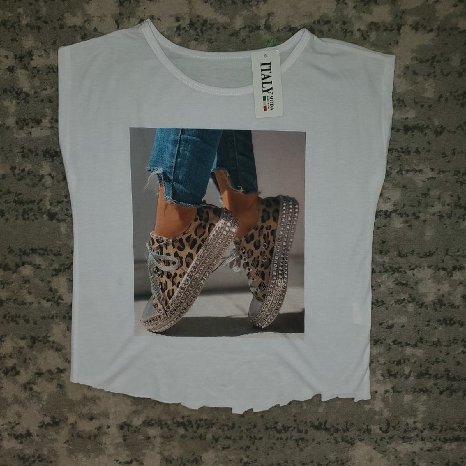 Fashion Top Leopard Tennis Shoes Image || Cut off || NWT Med