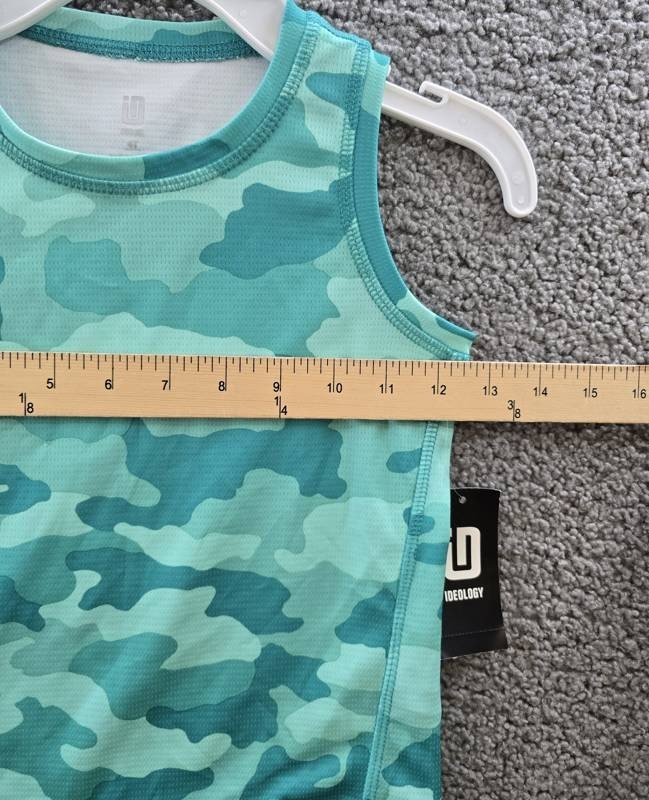 ID Ideology Cassandra Camo Sleeveless Tank Little Boys’ Tropical Surf Pullover