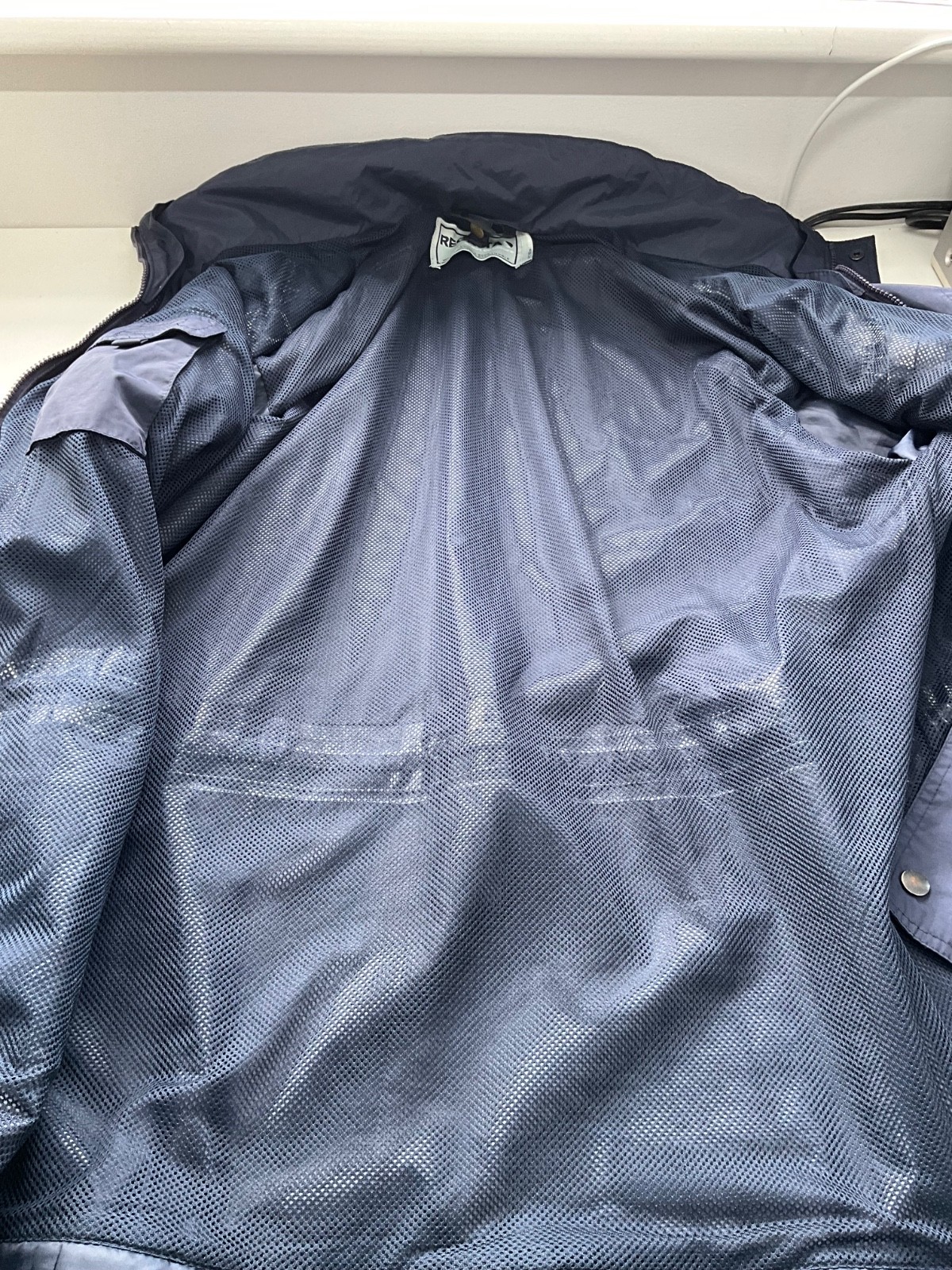 Regatta Mens Outdoor Jacket Navy Zip Up Waterproof Large 42” Isotex 5000