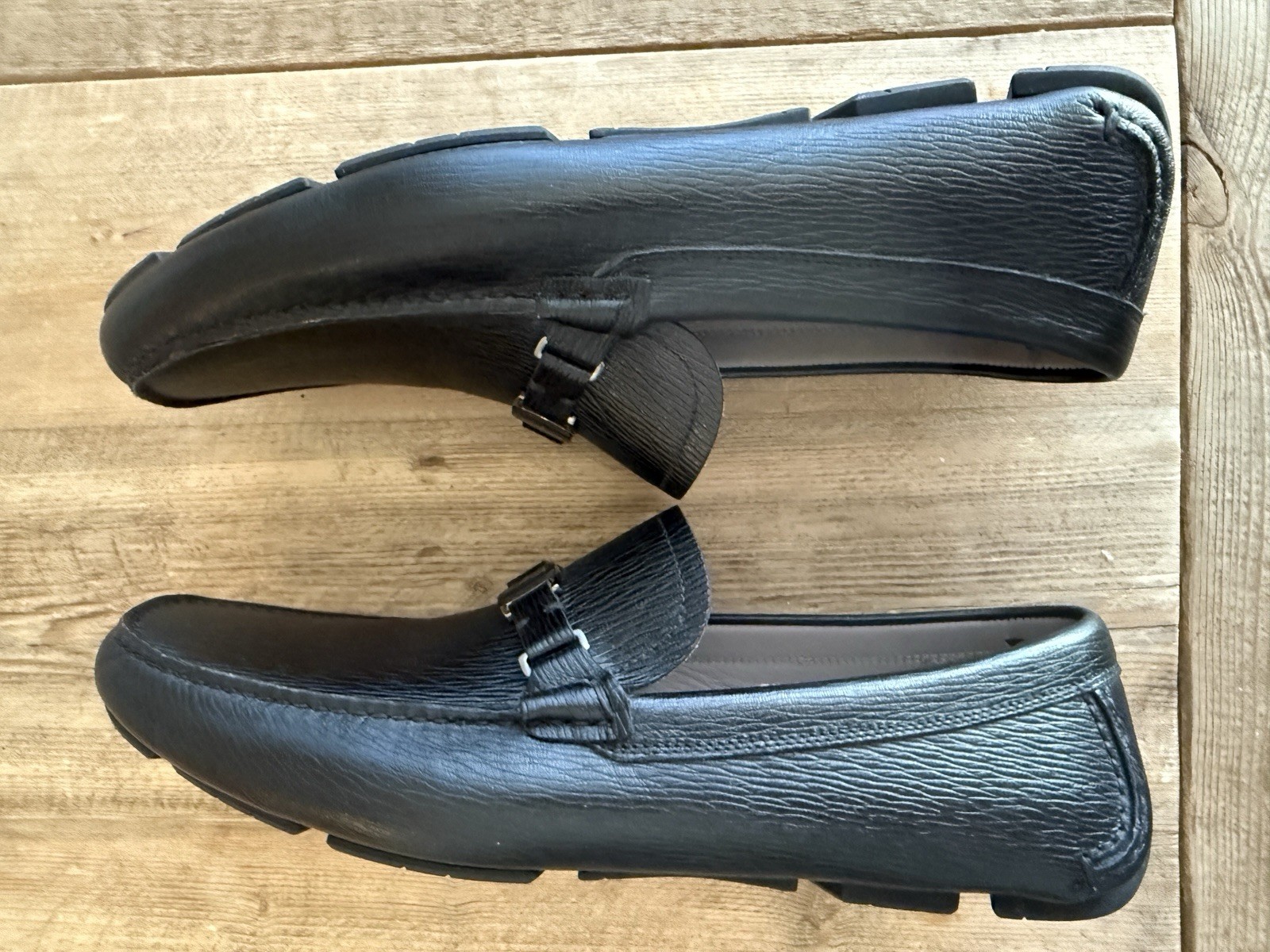 Salvatore Ferragamo Mens Black Leather Driving Moc Loafers Slip-On Sz 9