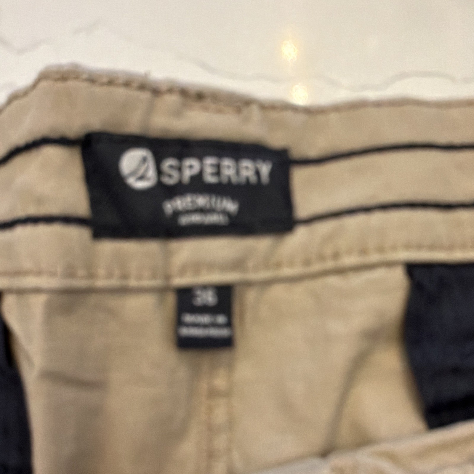 Sperry Men’s Washed Tan Cotton Cargo Shorts Flat Front Zip Cargo Pockets