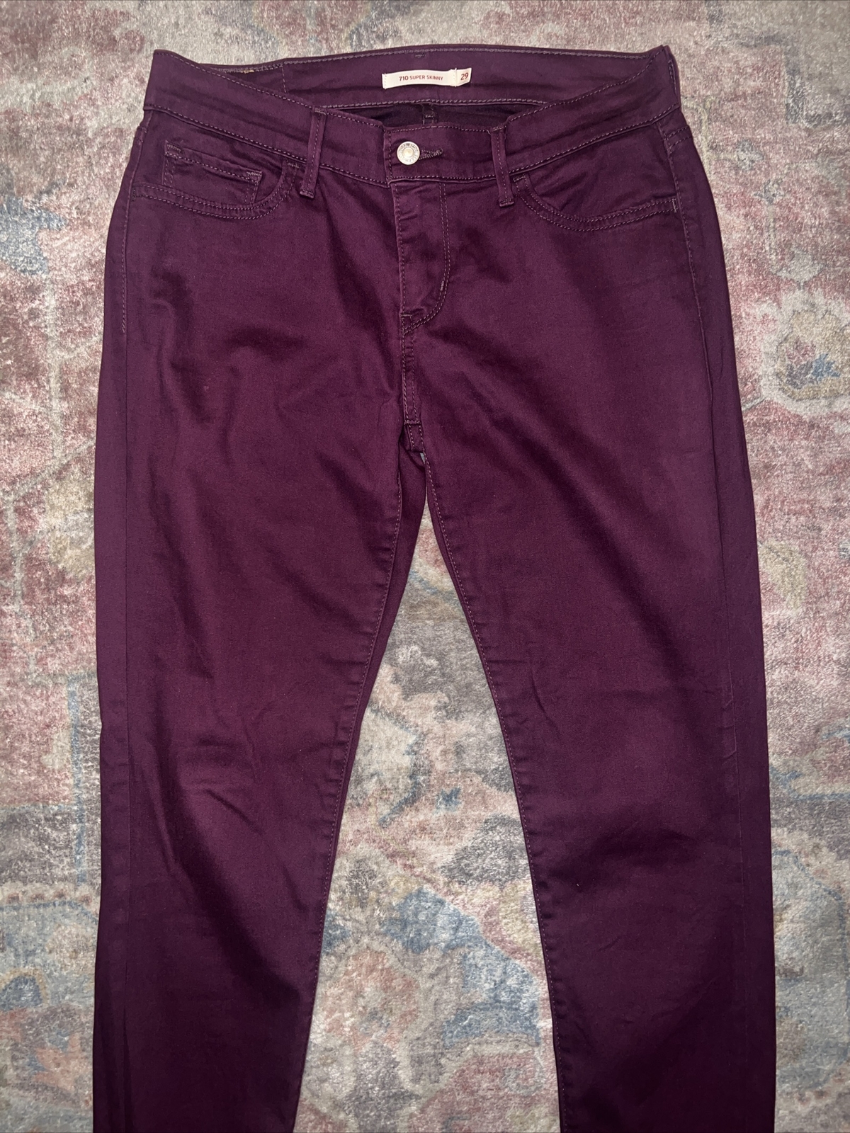 Levi’s Women’s 710 Super Skinny Size 29 Skinny Maroon Jeans – 30Wx29L