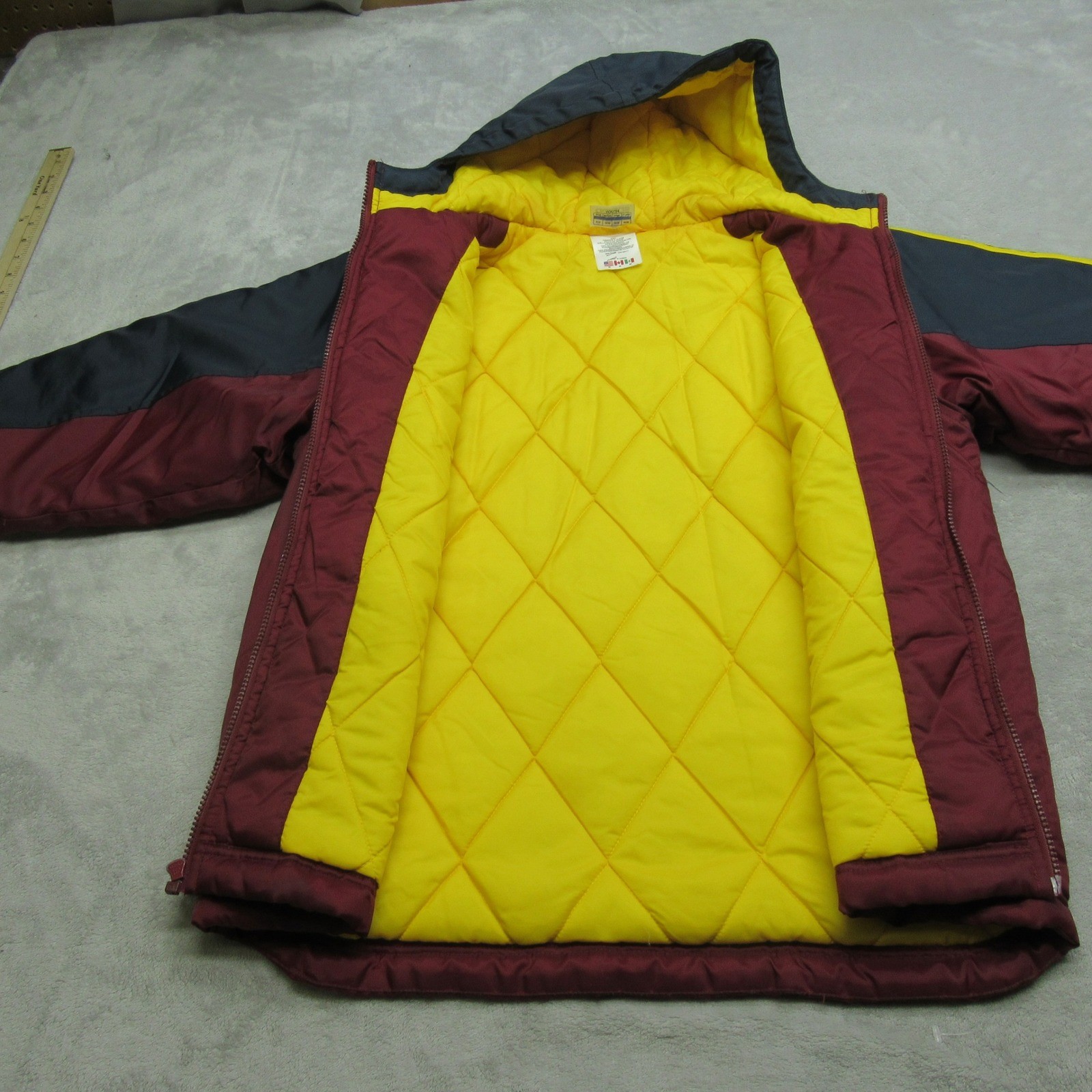 Adidas Jacket Youth Medium Red Pockets Hooded Insulated Quilt Lined Full Zip