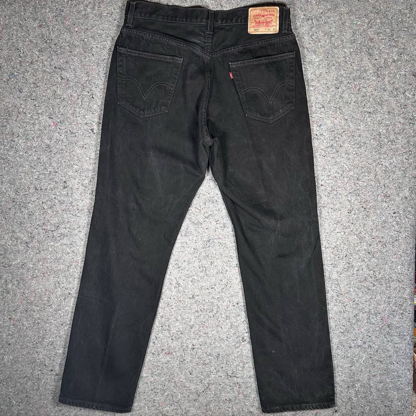 Vintage Y2K 2003 Levi’s 505 Regular Fit Straight Leg Black Denim Jeans 35X32