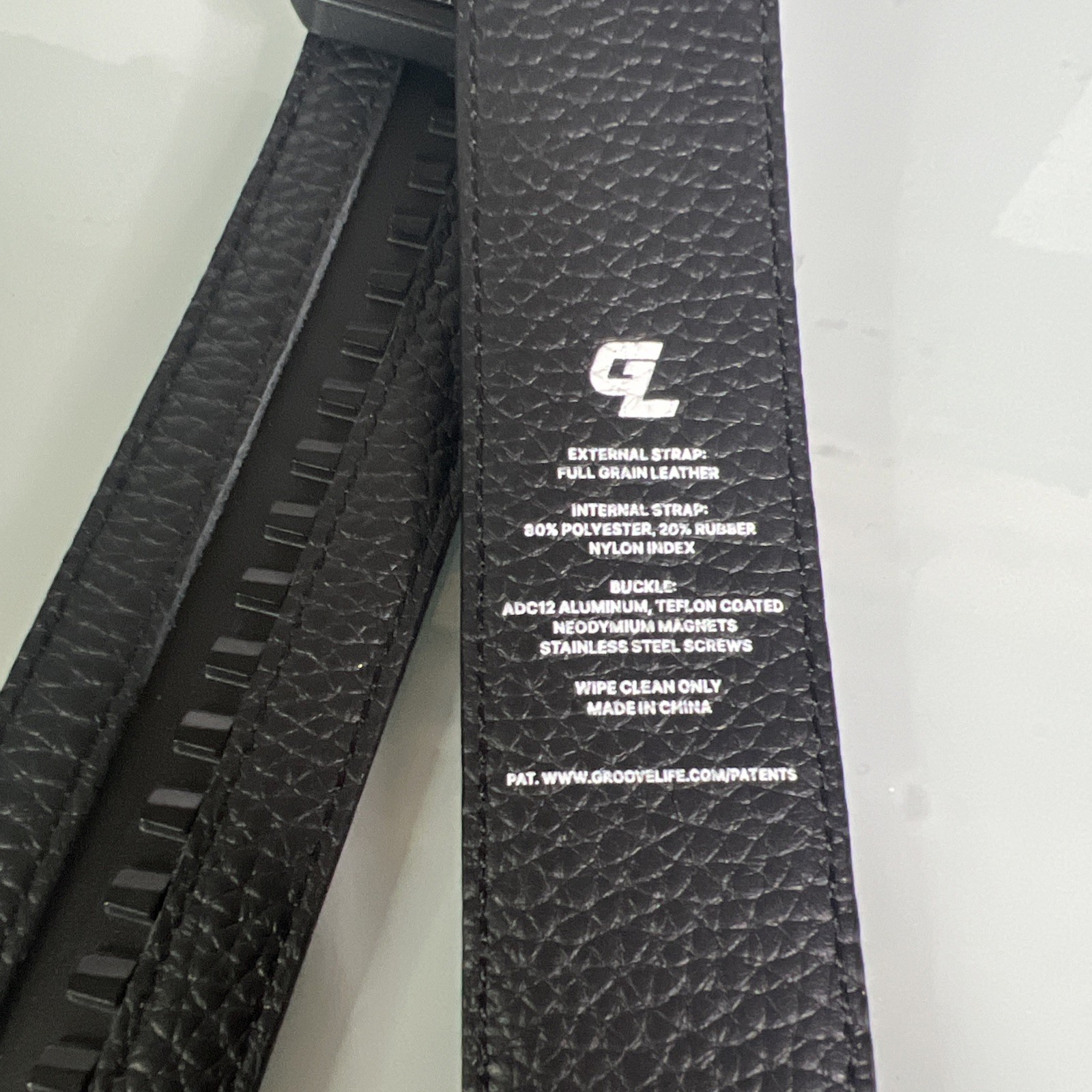 Groove Life GL Adjustable Web Belt Magnetic Buckle Size Medium Black