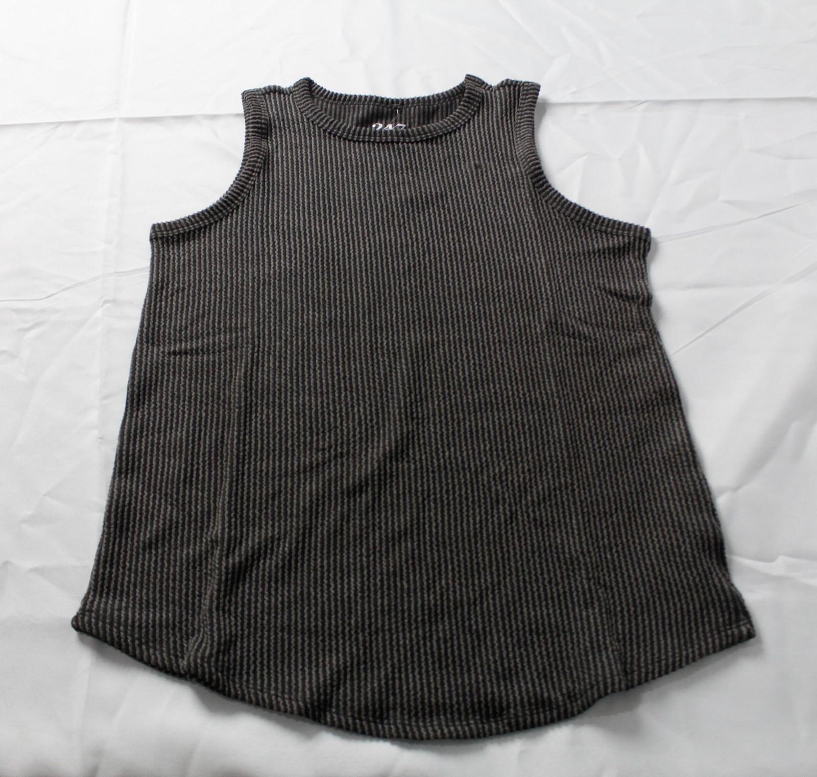 Maurices Women’s 24/7 Wavy Ribbed Stretch Tank Top CN6 Black/Grey Small NWT