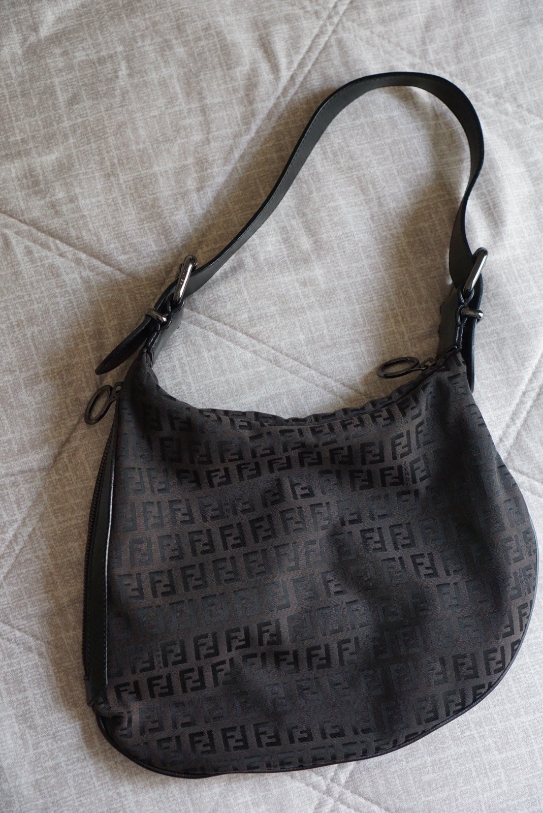 Fendi Zucca Oyster hobo Shoulder Bag Black Leather Original Vintage