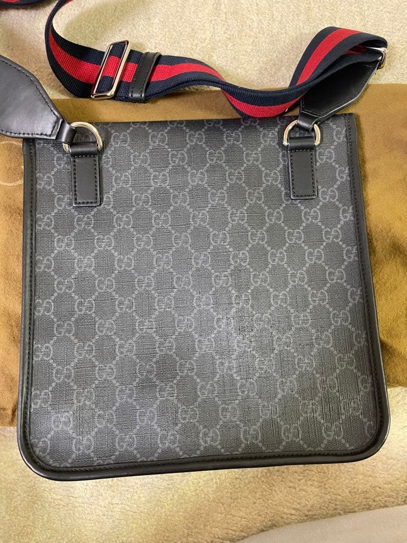 GUCCI GG Supreme Shoulder Bag Gift Present 0611b