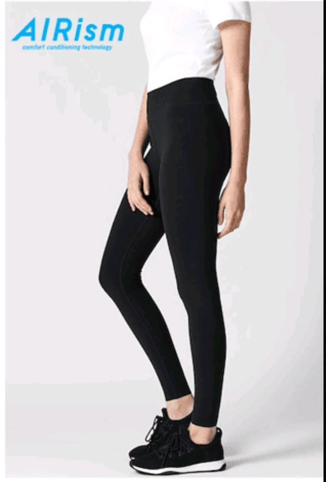 Uniqlo Women’s AIRism Soft Leggings Black Size Medium 27 Inch Inseam Length