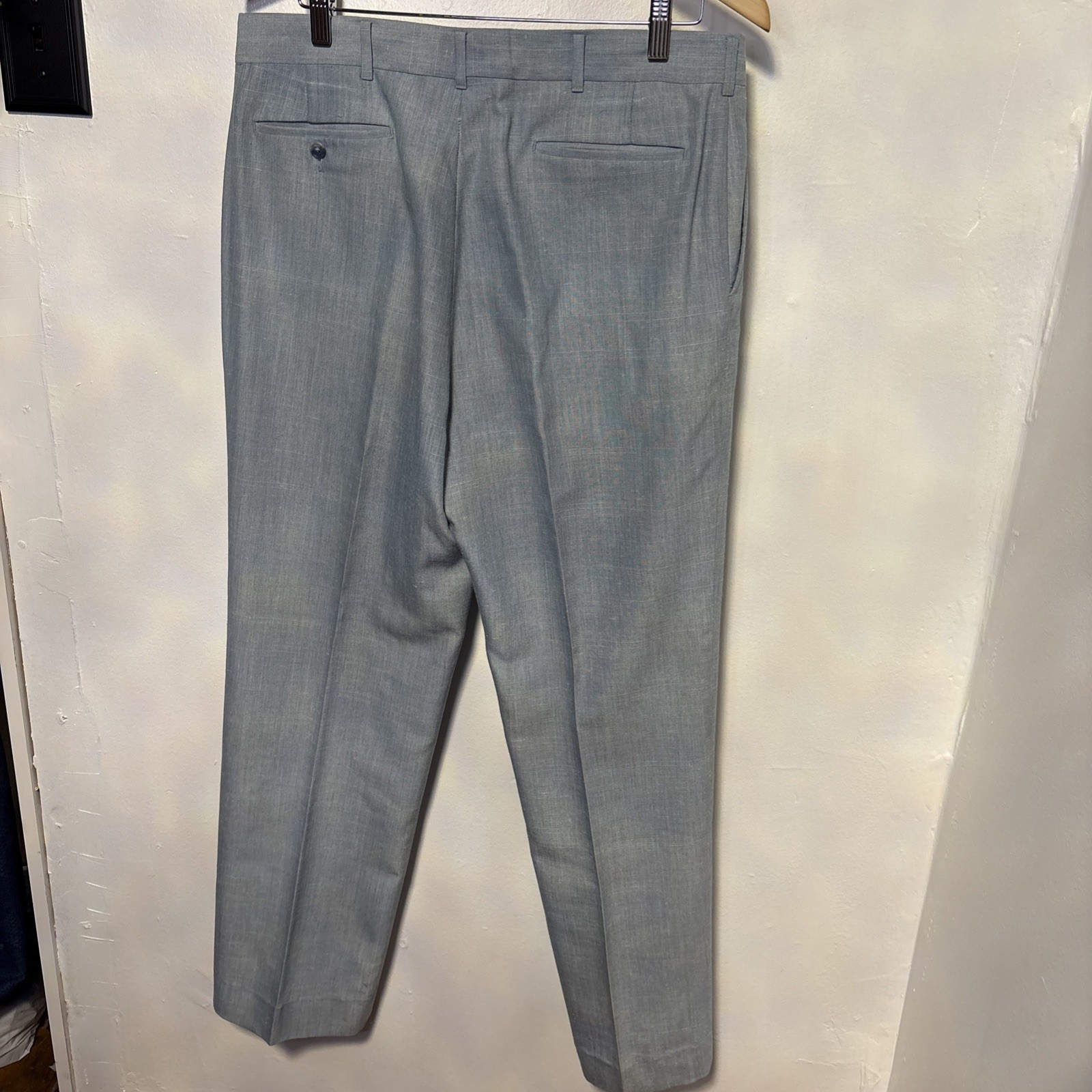 Haggar Flat Front Dress Pants Mens 36 light Blue Dacron Polyester Worsted Wool