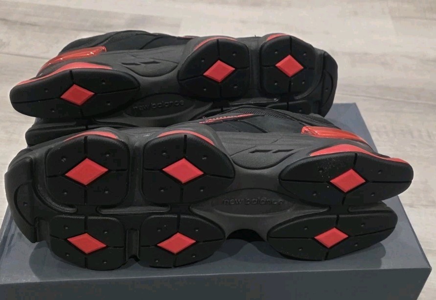 New Balance Men’s 9060 Black/Red’ | Sizes 11US | U9060JR