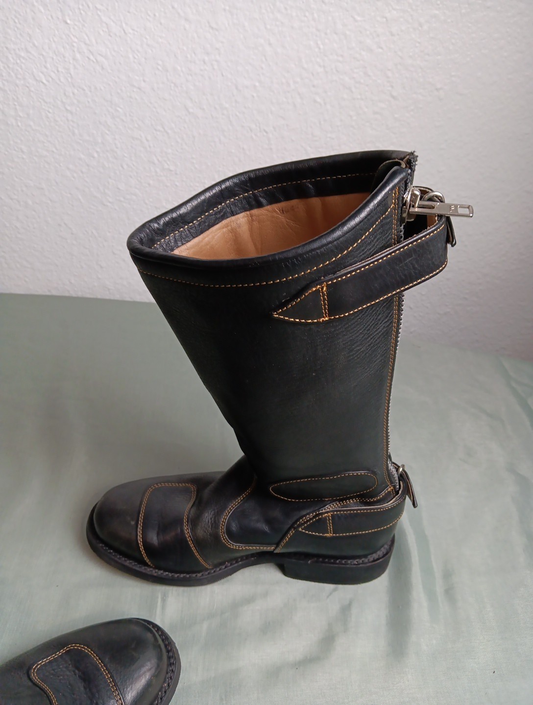 GASOLINA Classic CAFE RACER Motorcycle Boots M 6D / W 8 Black Leather