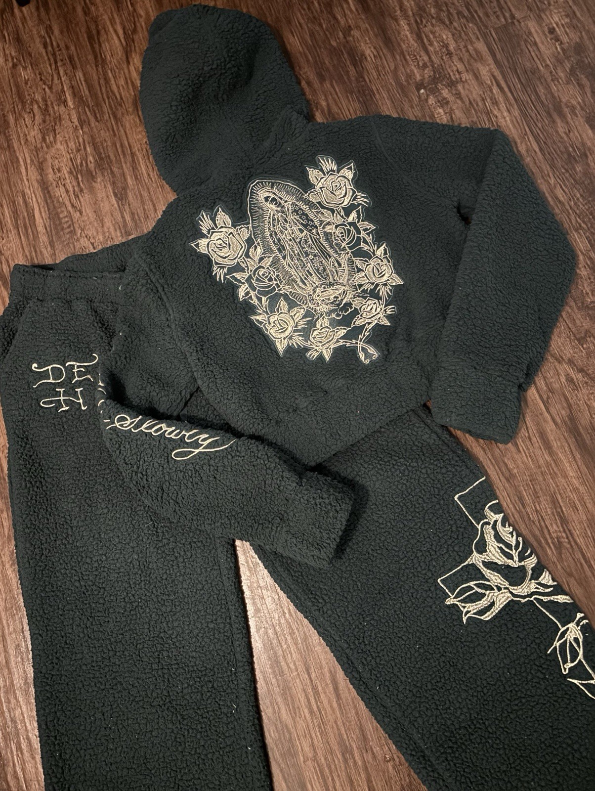 Ed Hardy Women’s Black 2pc Fleece Zip Hoodie & Pants Set Rose Graphic S