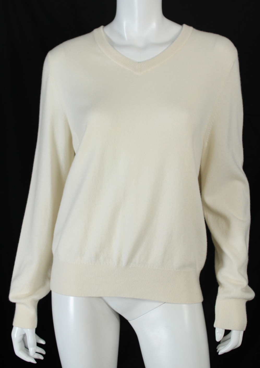 THE ROW Cream White Cashmere Knit V-Neck Pullover Sweater M