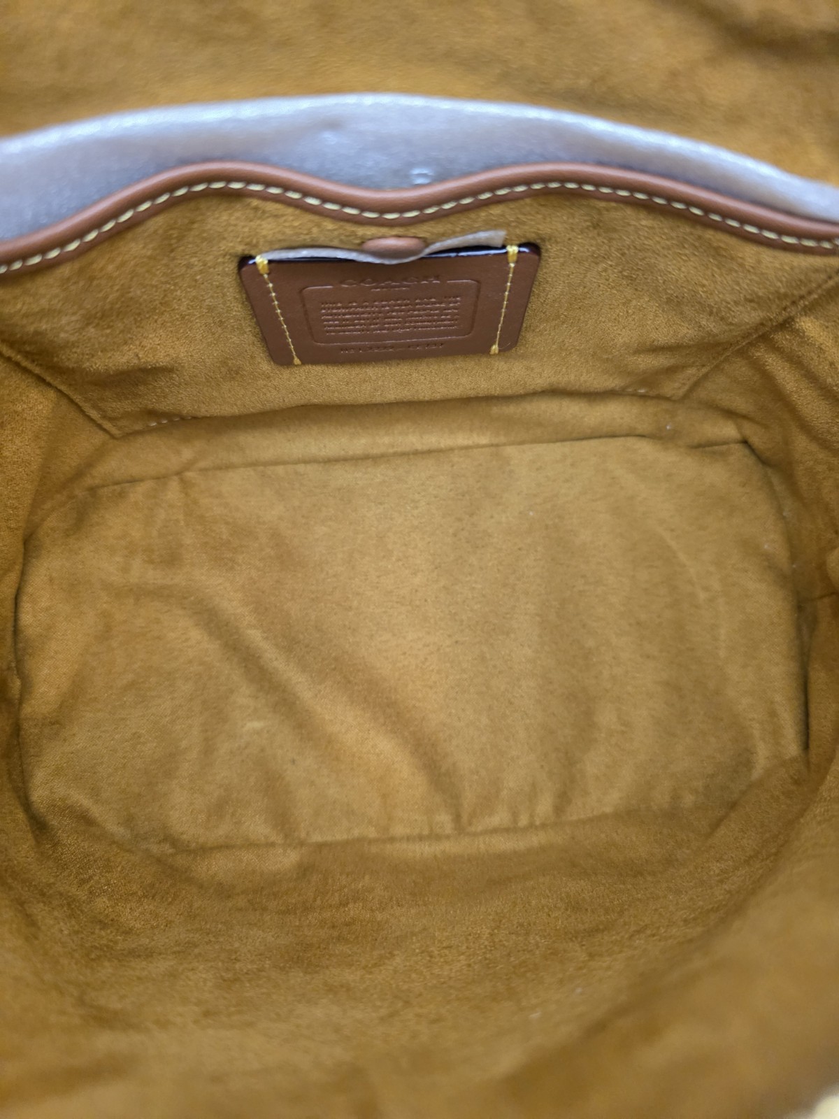 RARE COACH Revel 24 Glovetanned Leather 1941 Lock and Key!