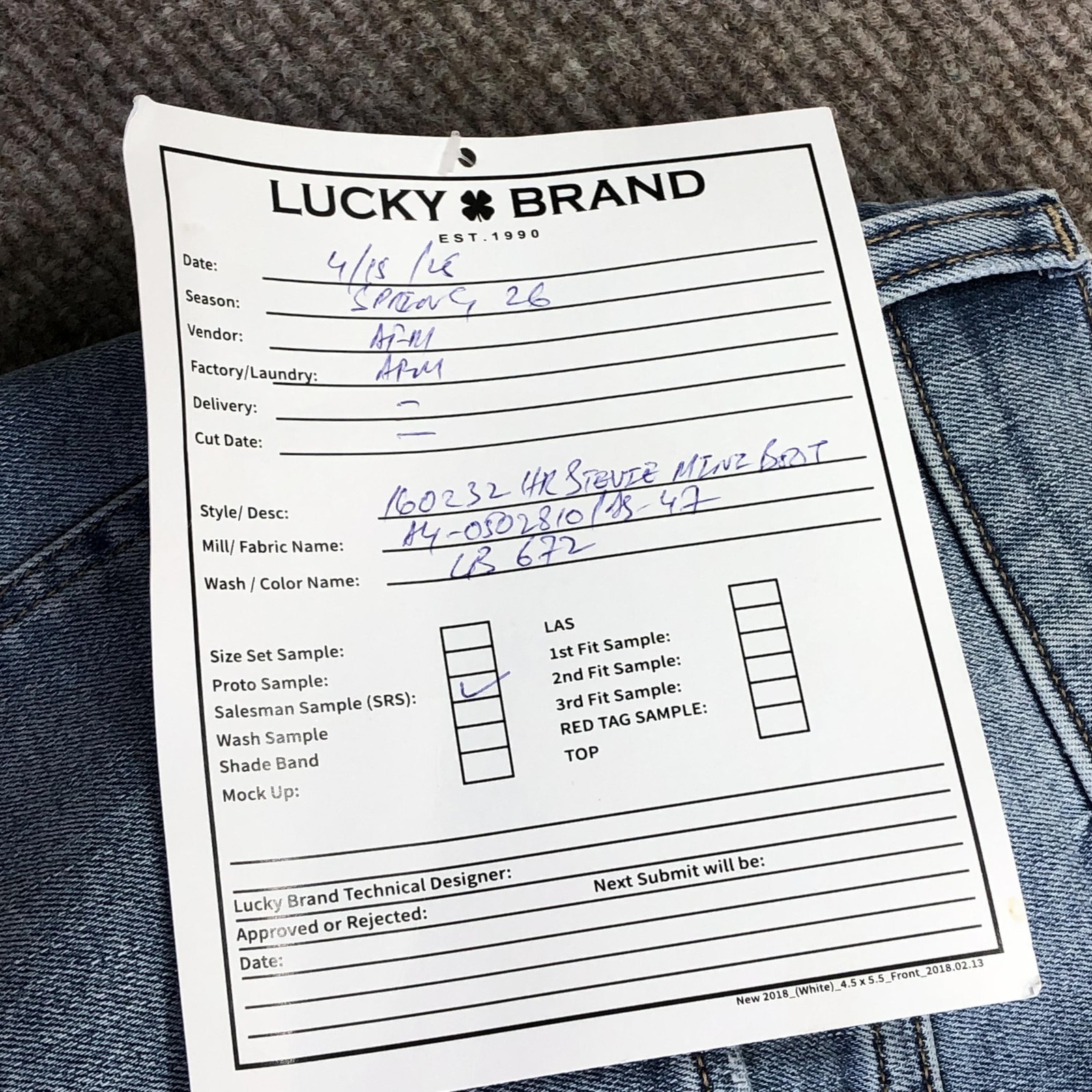Lucky Brand HK Stevie Mini Boot Jeans Womens 26 Blue Light Wash Mid Rise 26×32