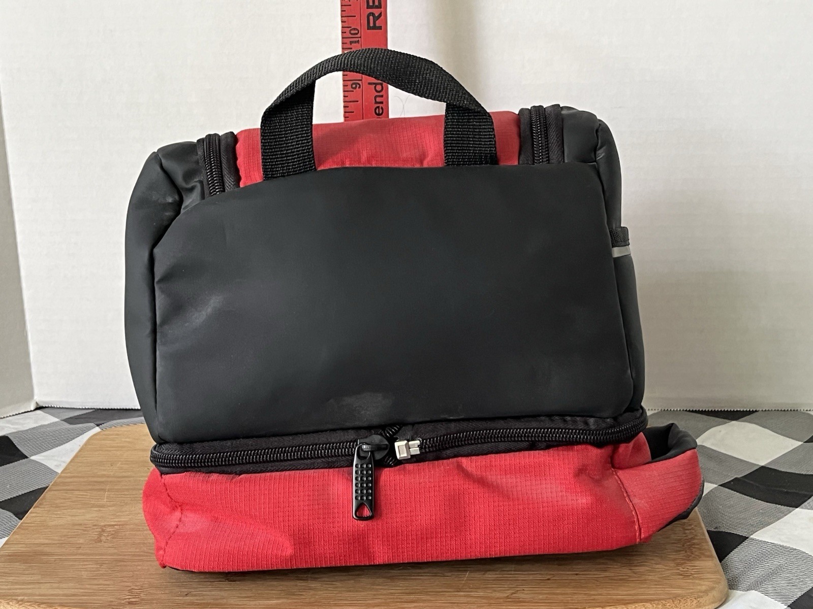 Vintage Totes Hangable Toiletry Bag Red Travel Soft Lightweight Overnight