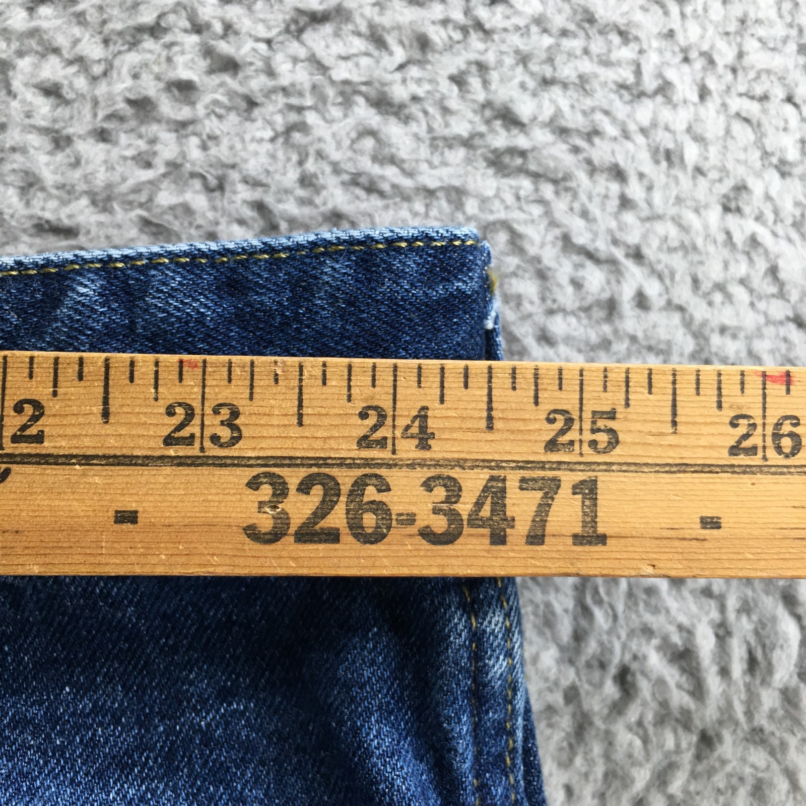 Cabelas Classic Fit Straight Jeans Mens 48/30 (actual 49×28) Blue Denim Mid Rise