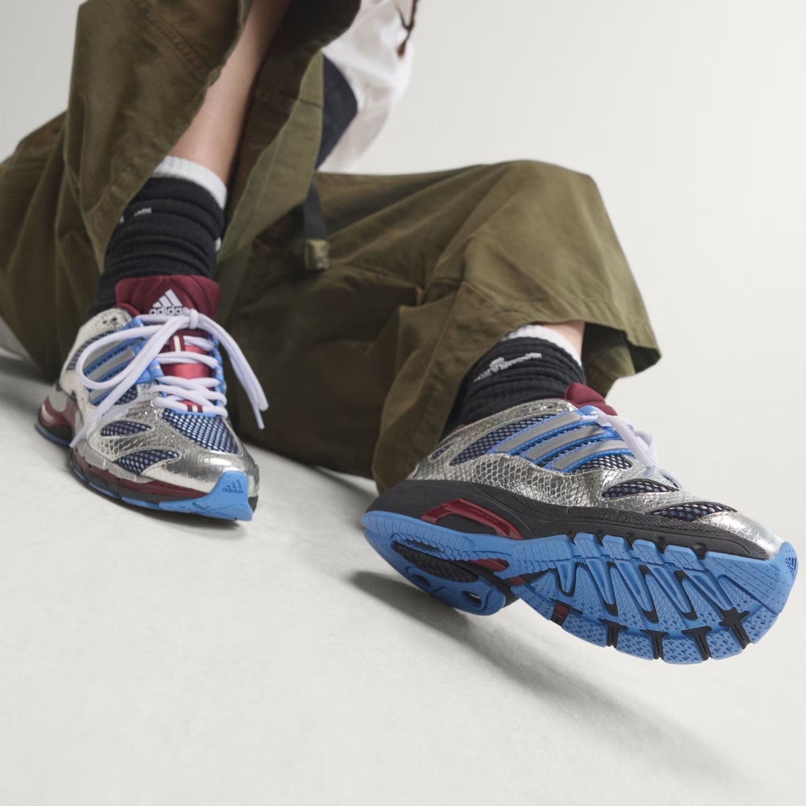 adidas Originals ADISTAR MLD KJ4896 Aurora Coffee Silver Metallic Blue Fusion