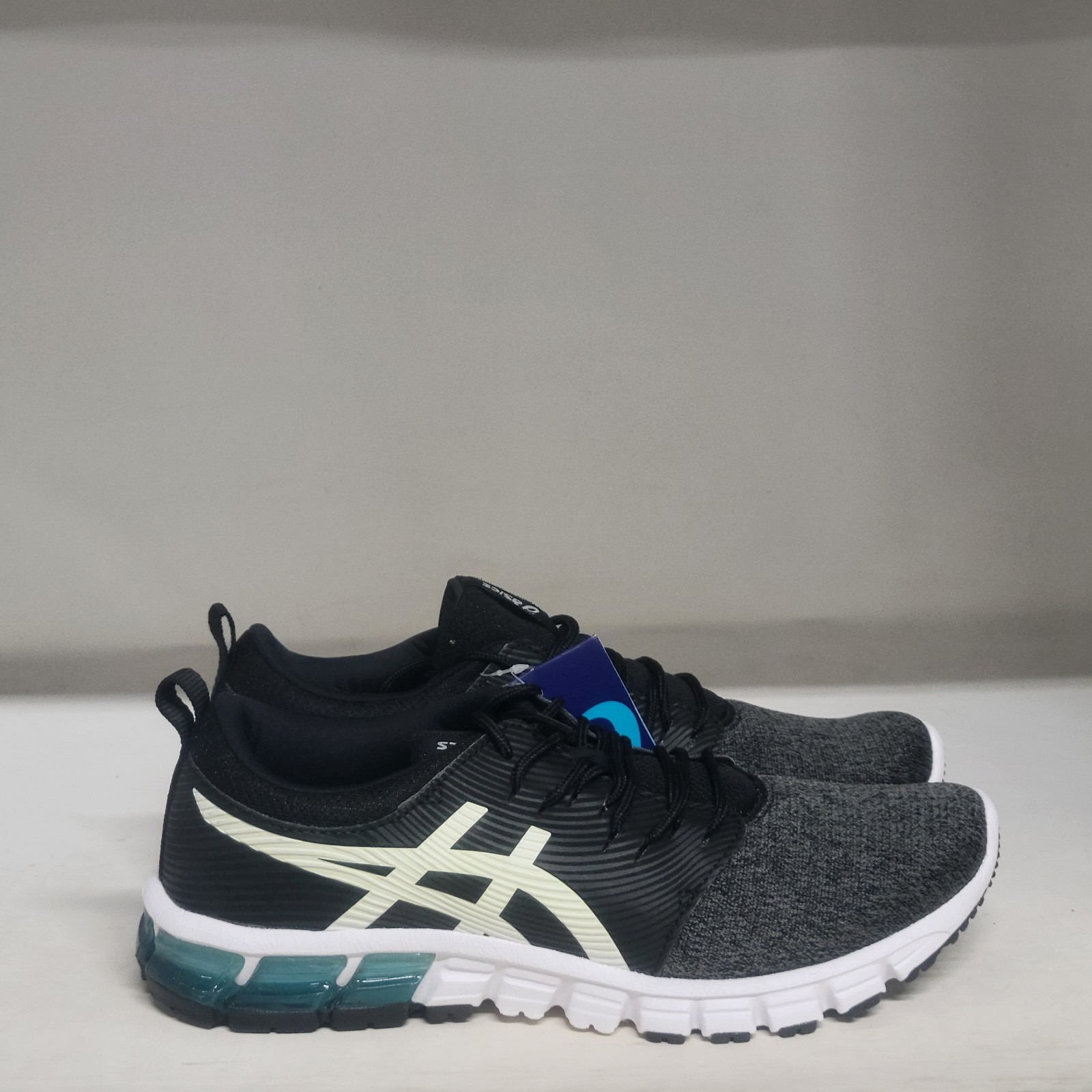Asics Gel-Quantum 90 SG Black/White Womens Size 9.5M