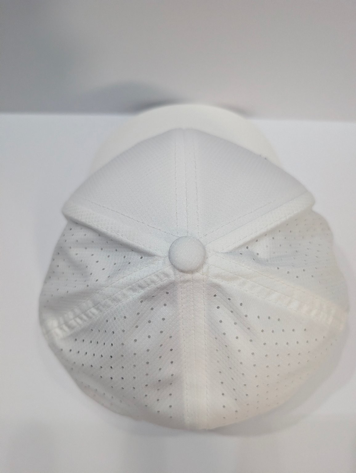 G/FORE 5280 Denver Performance Snapback Hat White Multi-Color Golf Cap Men’s
