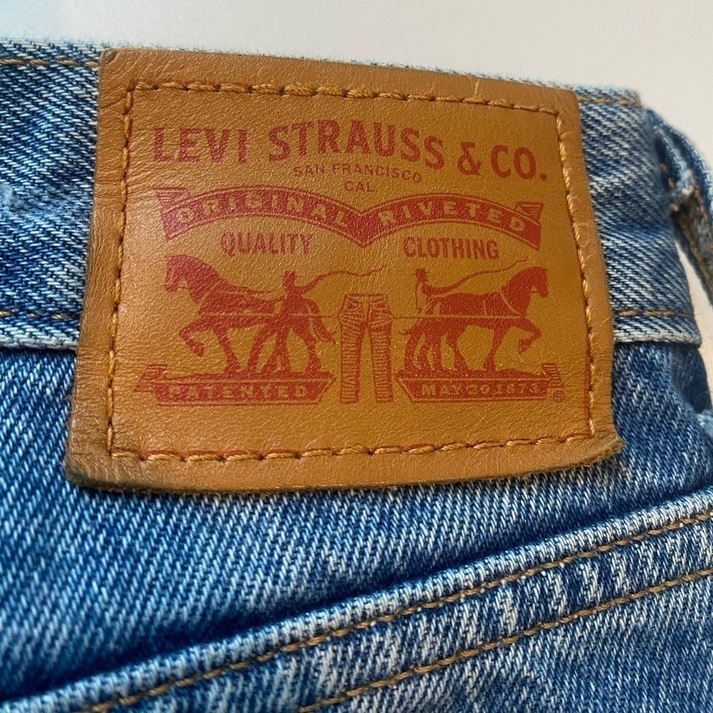 Levi’s Wedgie Icon Fit Jeans Distressed Partner In Crime High Rise 22861-0024 24