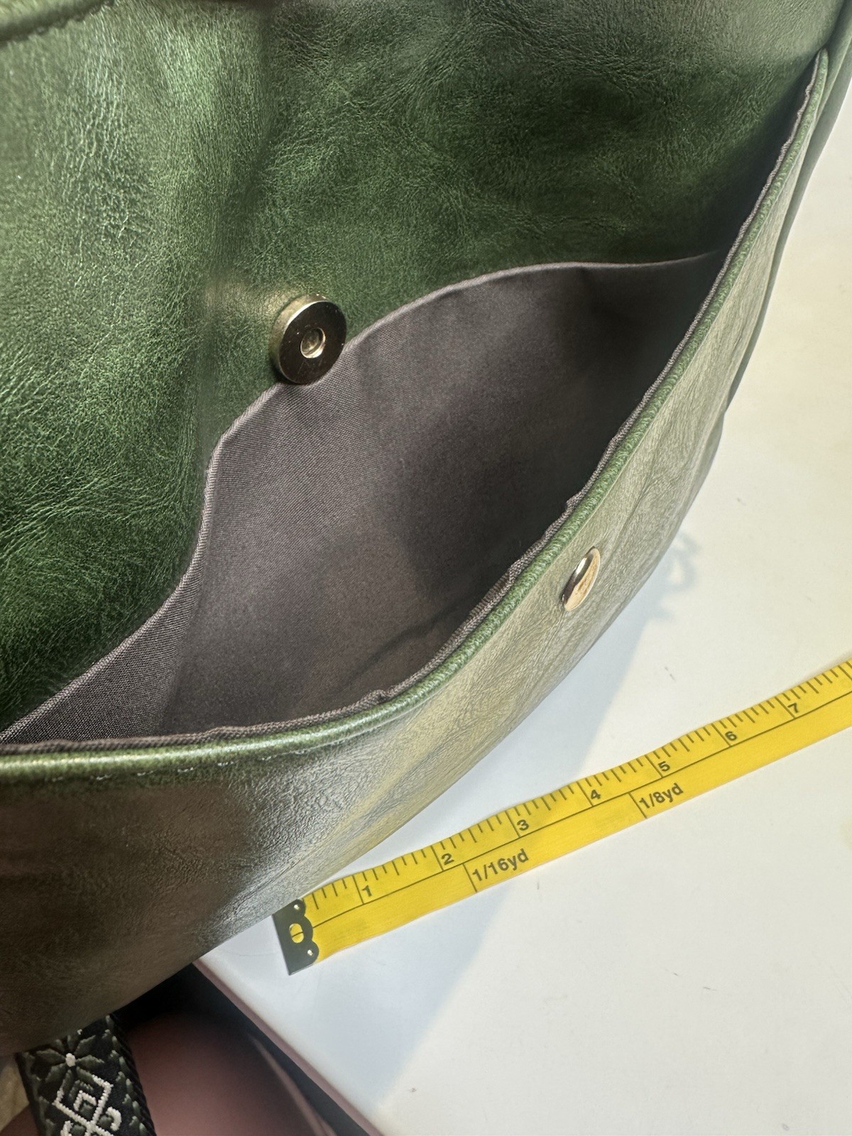 Green Geometric Crossbody Bag with Adjustable Strap, Zip/Magnetic, Inner Pockets