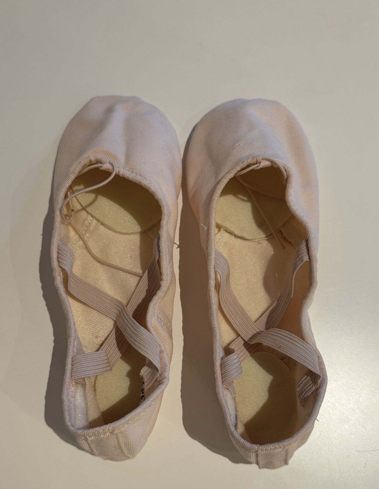 New. CAPEZIO WOMEN CANVAS JULIET DANCE SHOE US 7.5 M 2028 BALLET SLIPPER