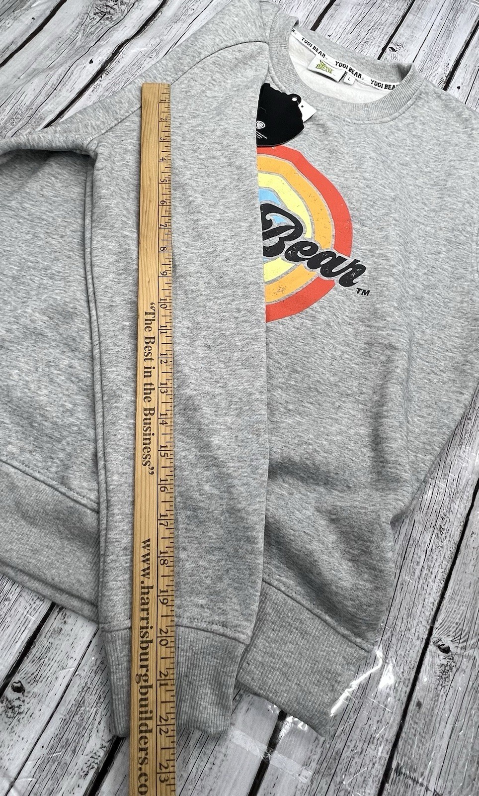 New With Tags Large Yogi Bear Pullover Sweatshirt Gray WB Hanna-Barbera SEE PICS