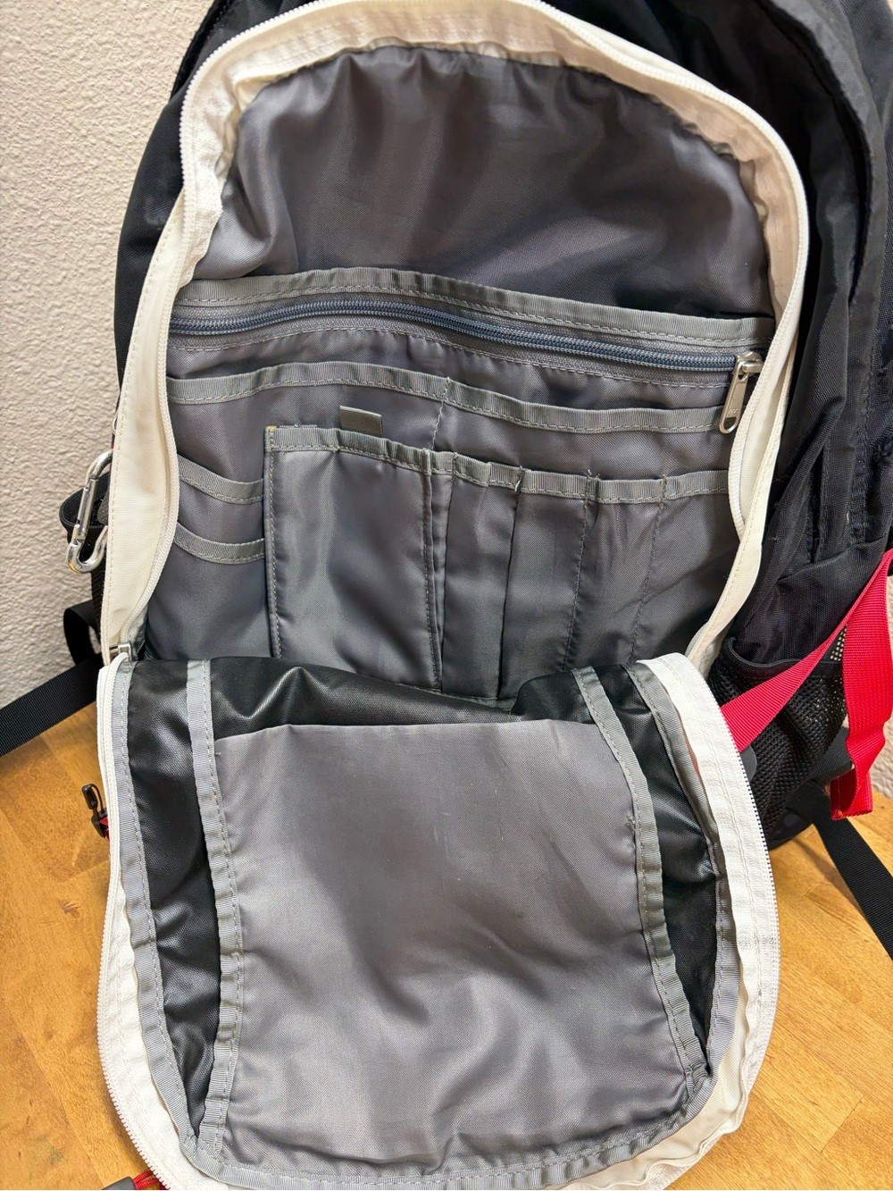 The North Face Recon Backpack Black White Red Laptop School Travel Hiking Bag