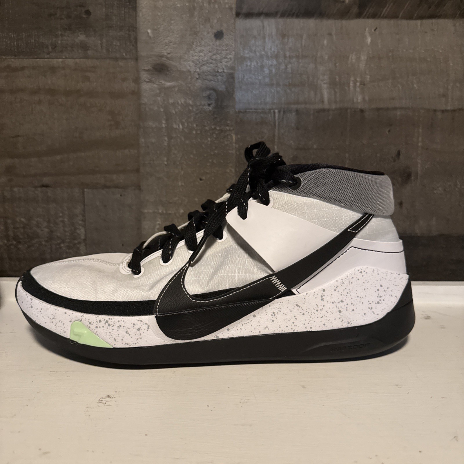 Nike – Men’s Size 8 KD 13 TB “Pure Platinum” Sneakers CK6017-100. Kevin Durant
