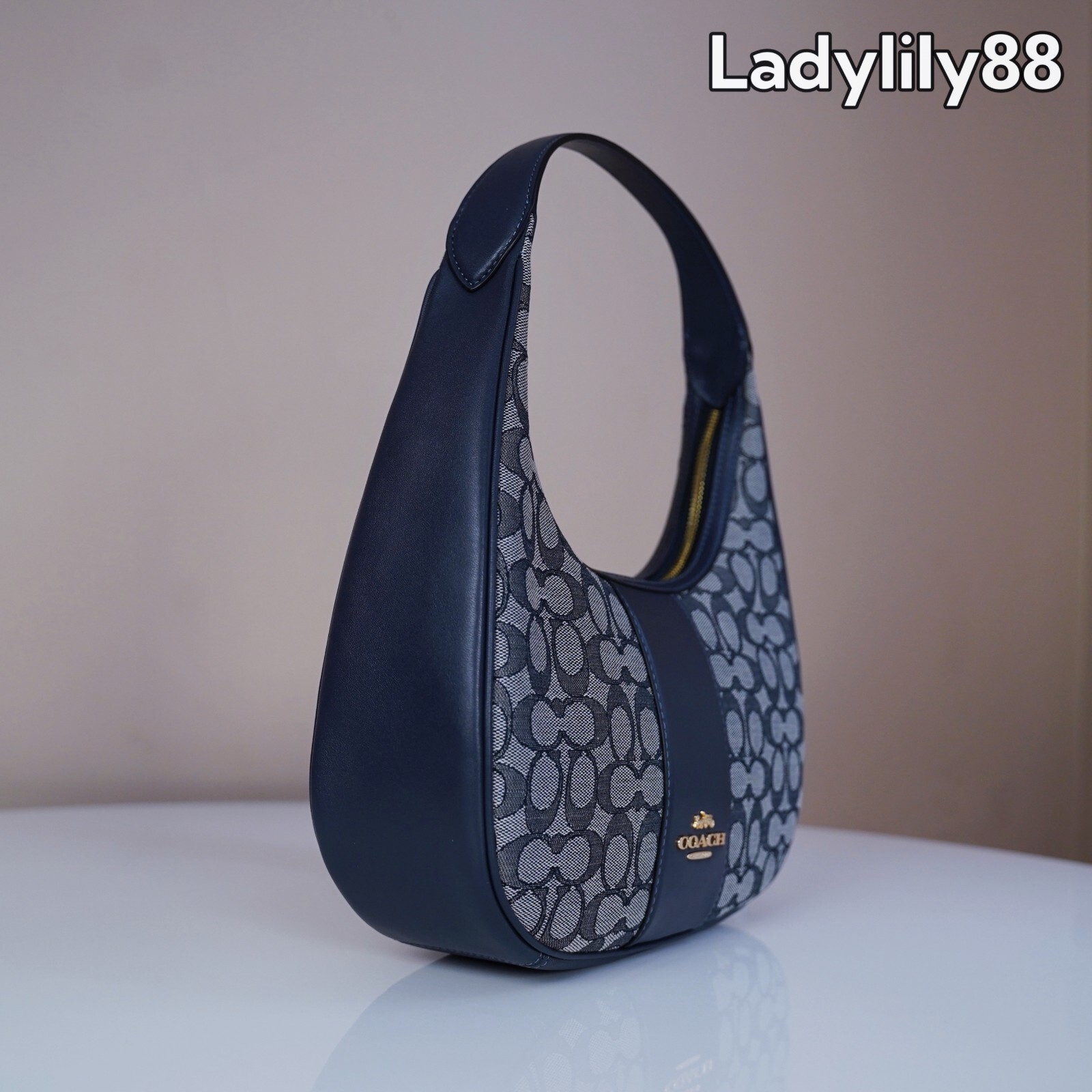 NWT Coach CV001 Carmen Shoulder Bag In Signature Jacquard Smooth Leather $350