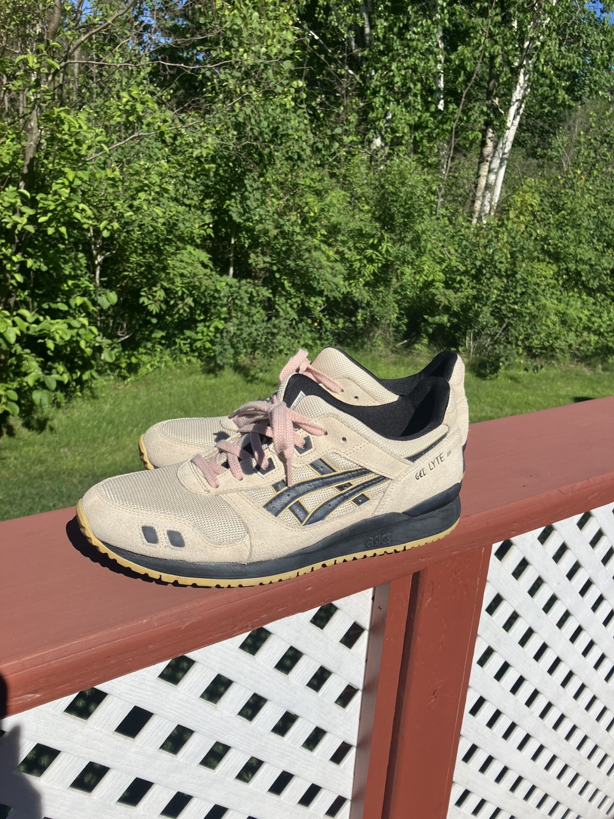 Asics Gel Lyte III Shoes Size 11 Cream Pink Black