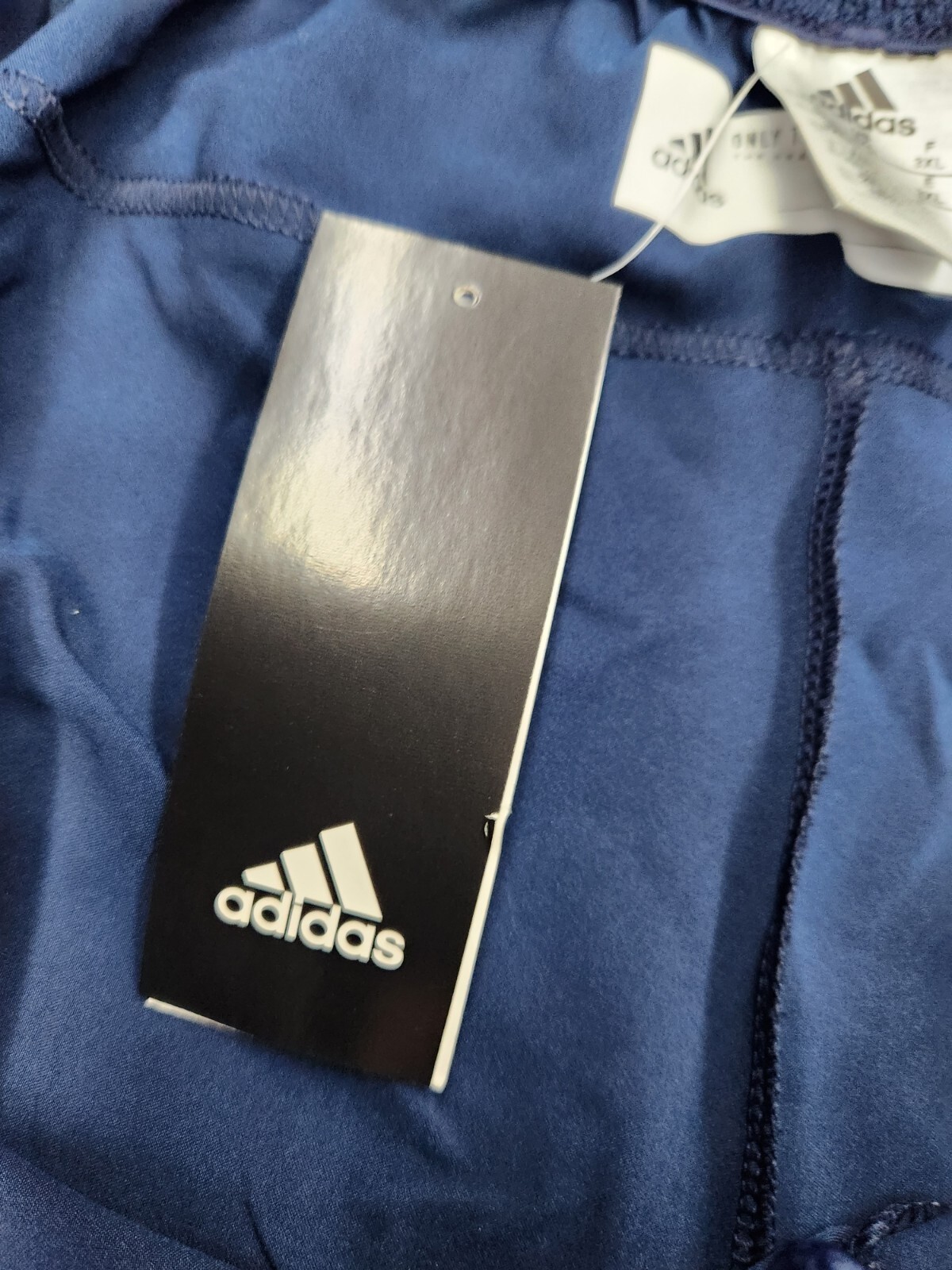 Adidas Game Mode Knit Shorts Men’s SIZE XL. Has 2 front pockets. New with tags