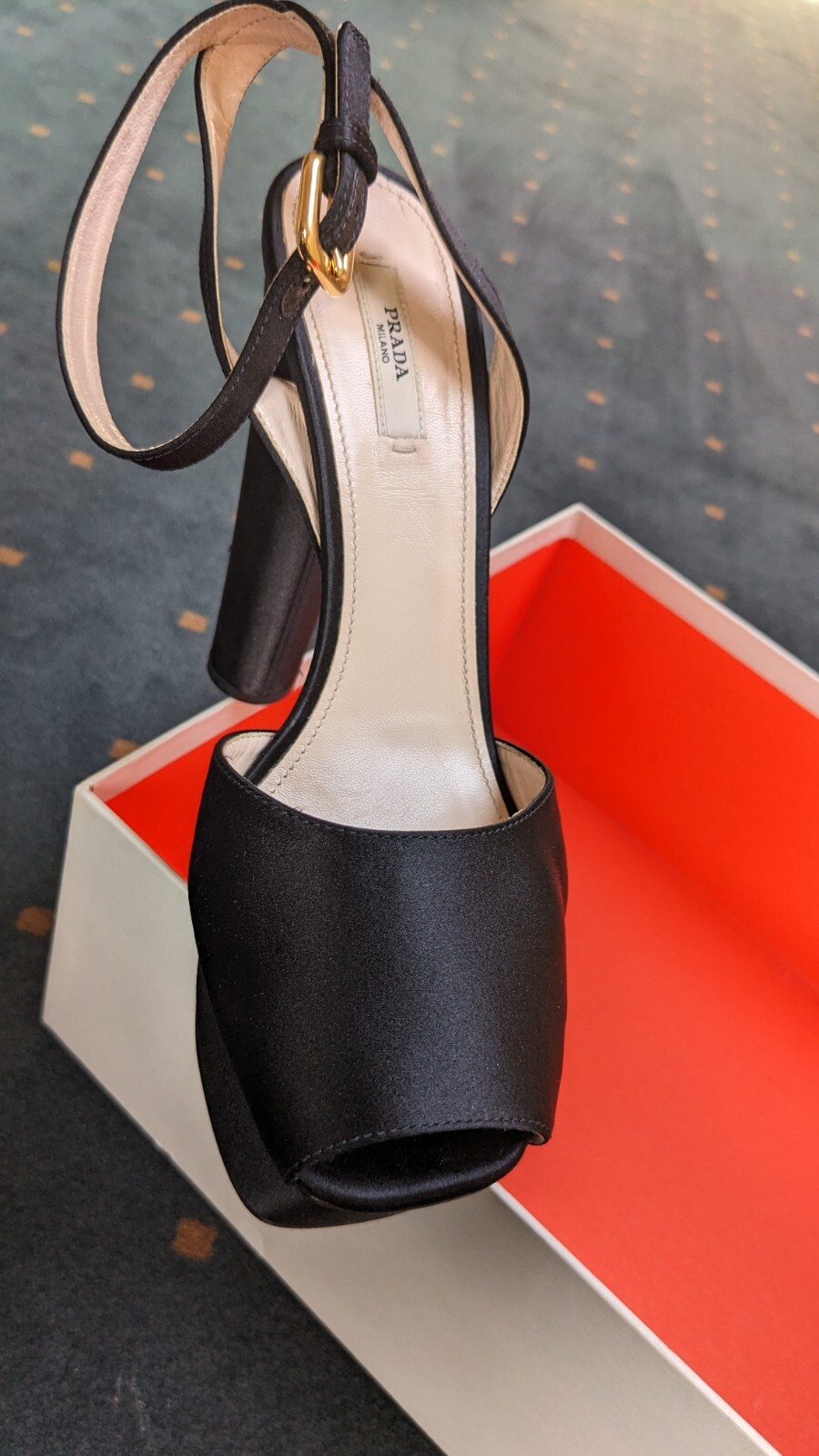 Prada Pumps • Satin • Black • Open Front • 39/6 • 14cm • Absolutely Mint Condition!