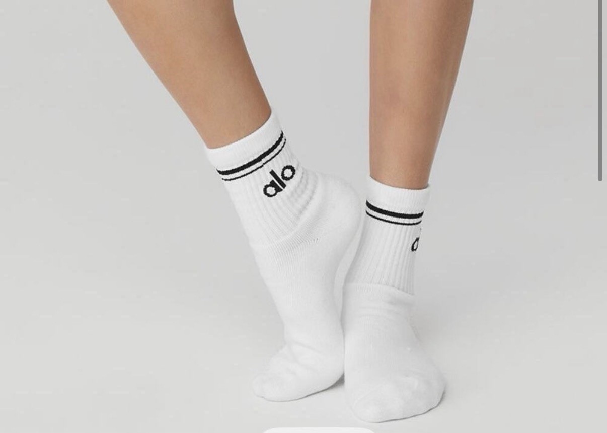 alo 2 Pairs Unisex Logo Crew Socks Size M Half-Crew & Throwback Multicolor