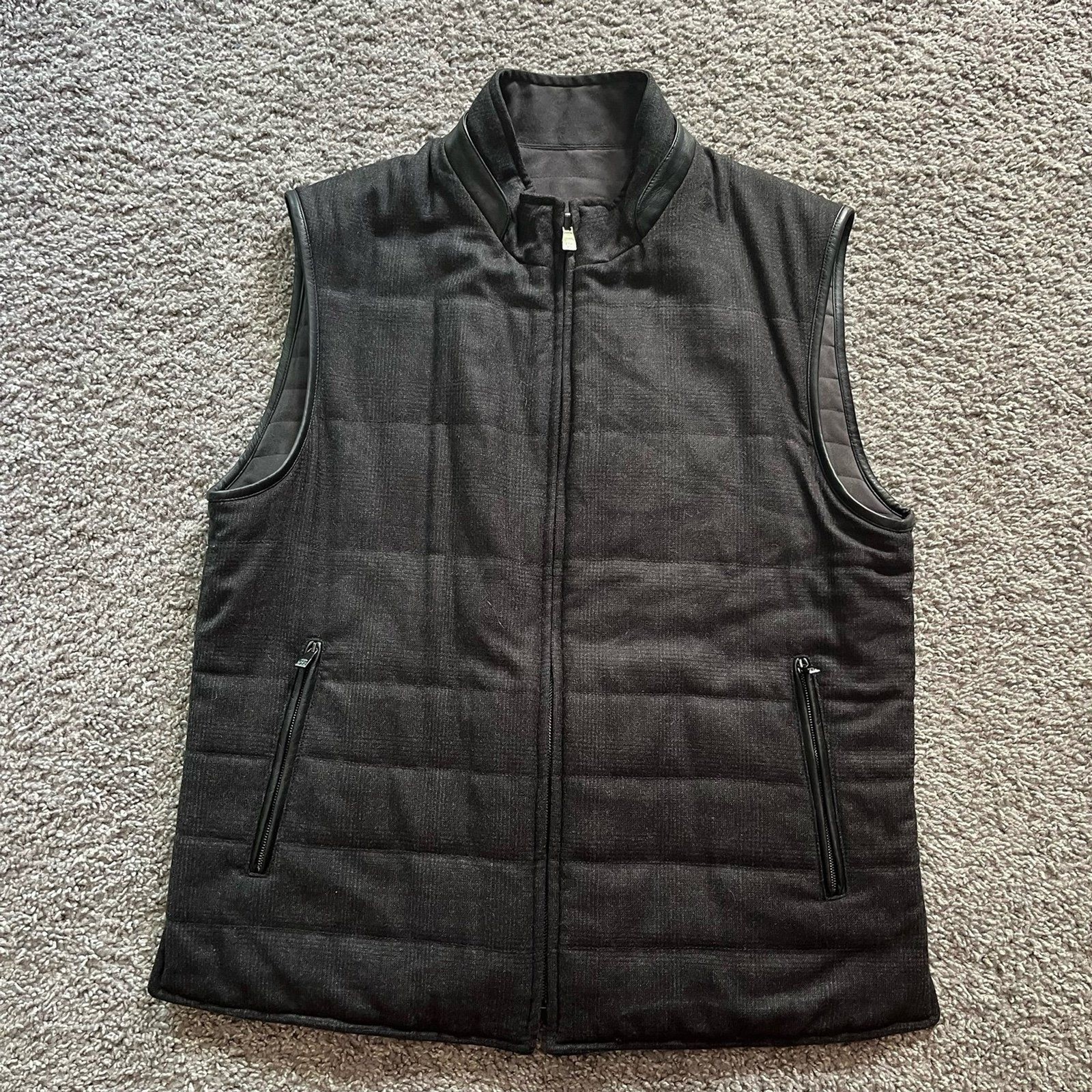 Corneliani ID Reversible Vest Size 50 R Gray Black Herringbone Wool Quilted