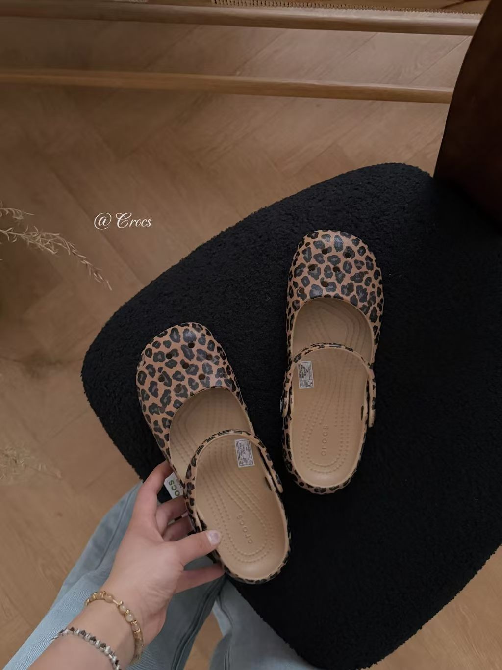 NEW Womens Crocs Classic Leopard Print Ballet Flat Clog