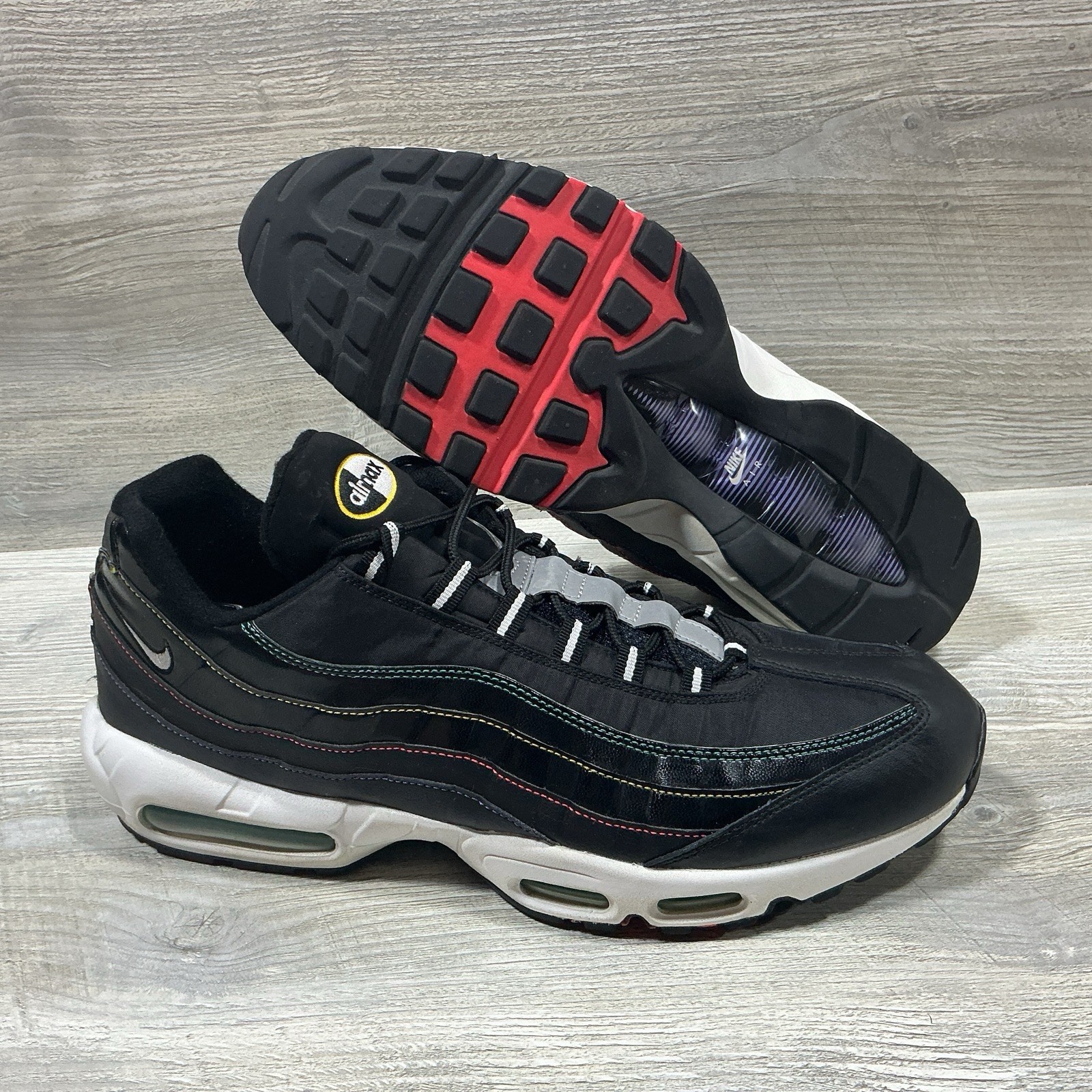 Nike Air Max 95 Se Windbreaker Black-Flash Crimson Sneakers Men’s 15 -AJ2018-023