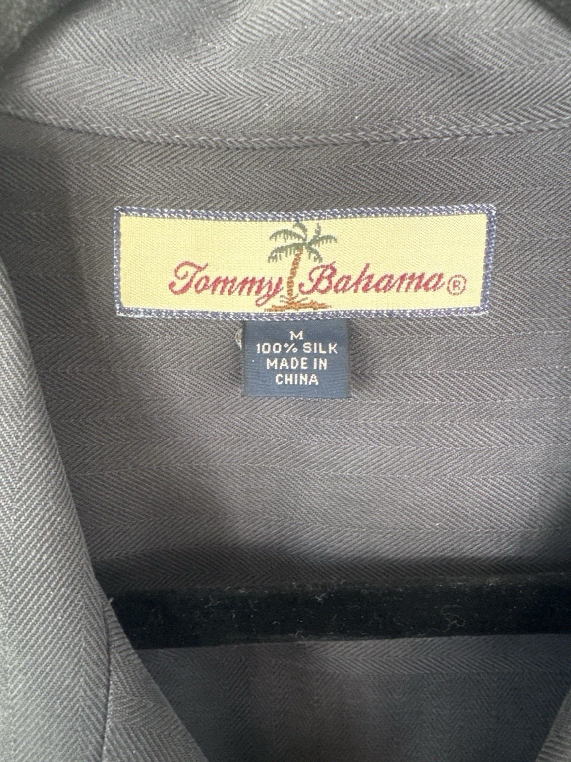 Tommy Bahama 100% Silk Camp Shirt Mens Medium Blue Shadow Creek Embroidered