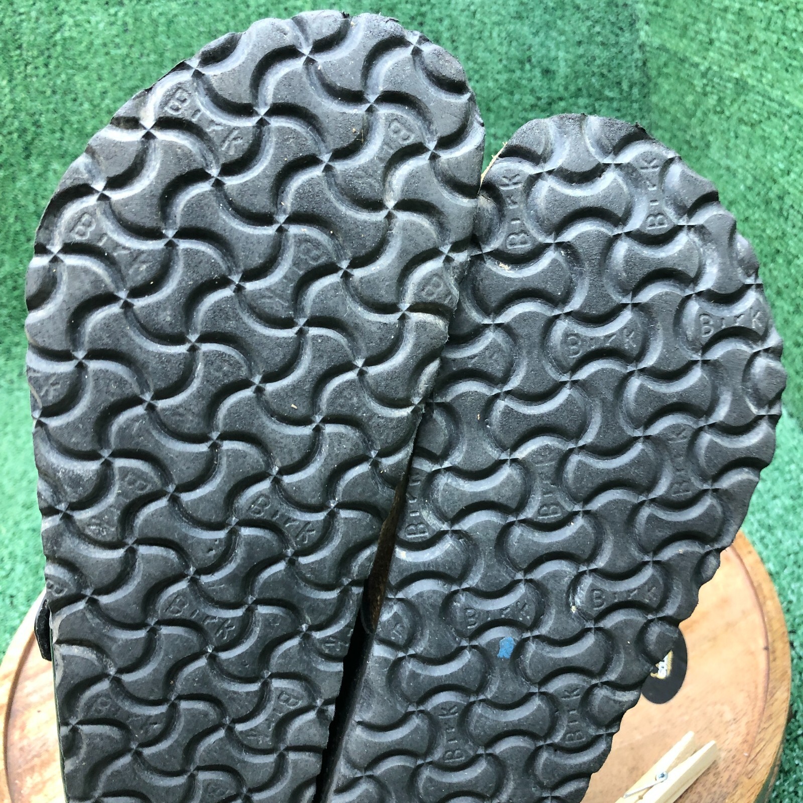 Birkenstock Womens Gizeh Black Patent Birko Flor Thong Sandals Size 38 US 7 Reg.